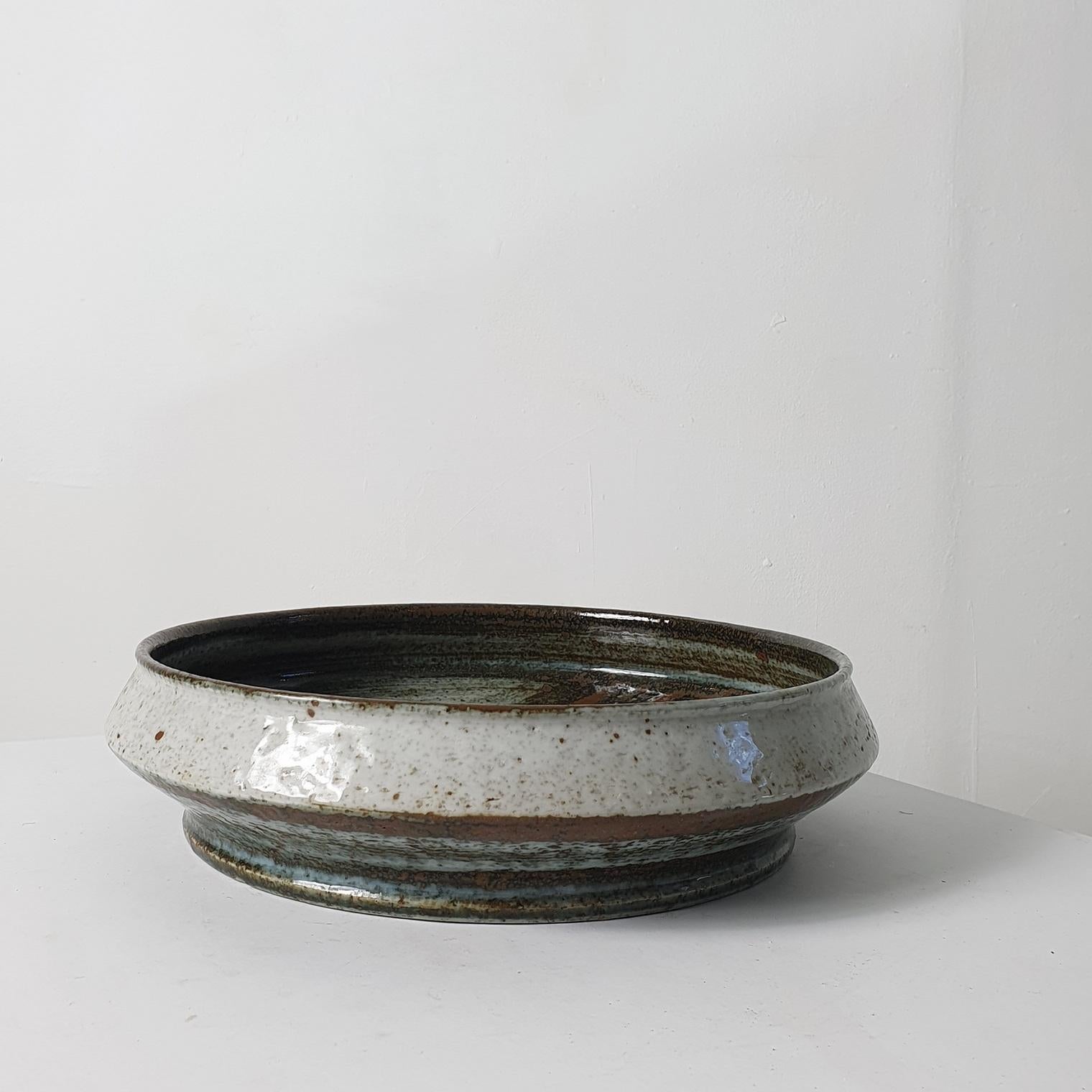 Mid-Century Modern Midcentury Brutalist Ceramic Bowl by Drejargruppen for Rörstrand Sweden For Sale