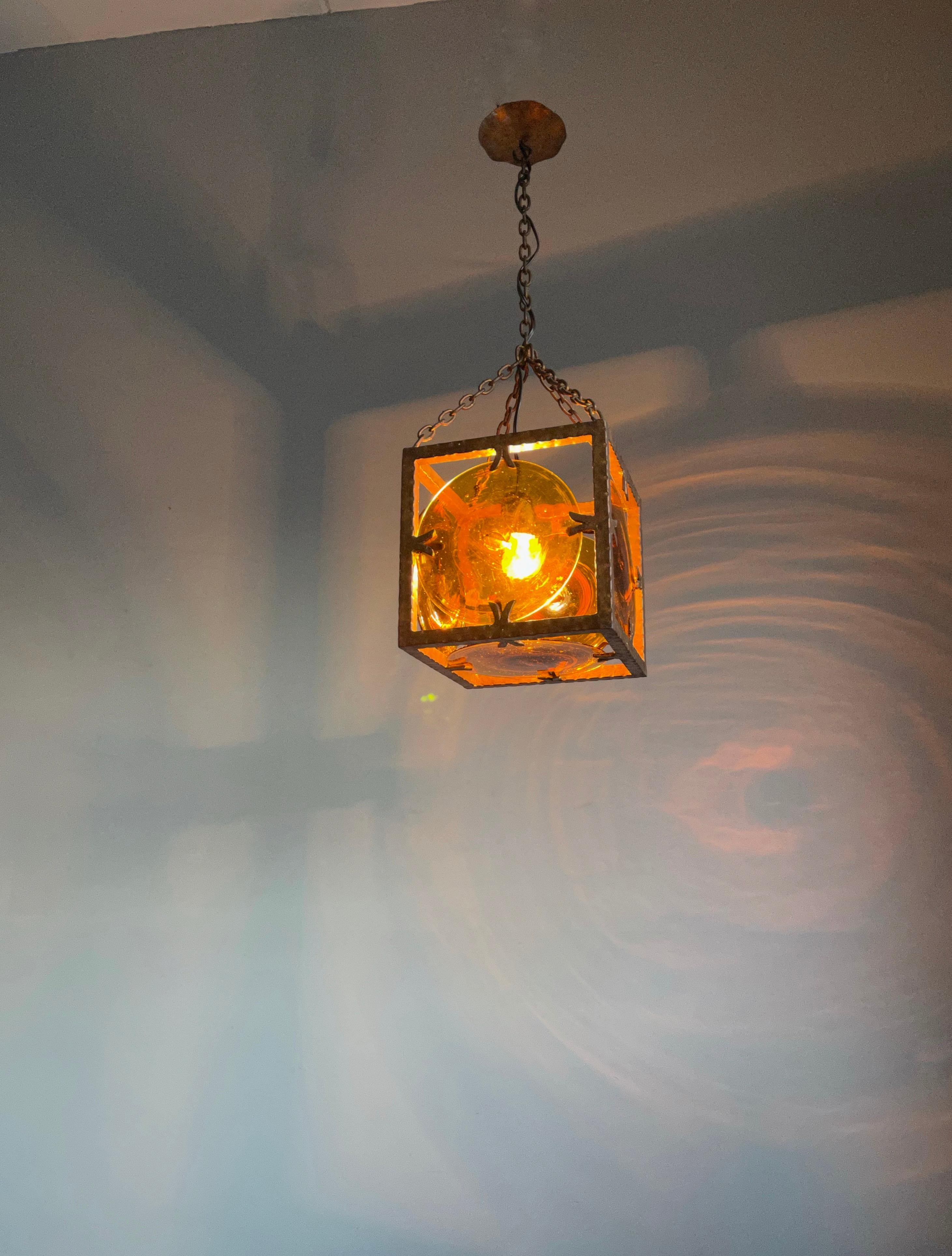 Midcentury Brutalist Pendant Light with Stunning Murano Mouth Blown Glass Discs In Excellent Condition In Lisse, NL