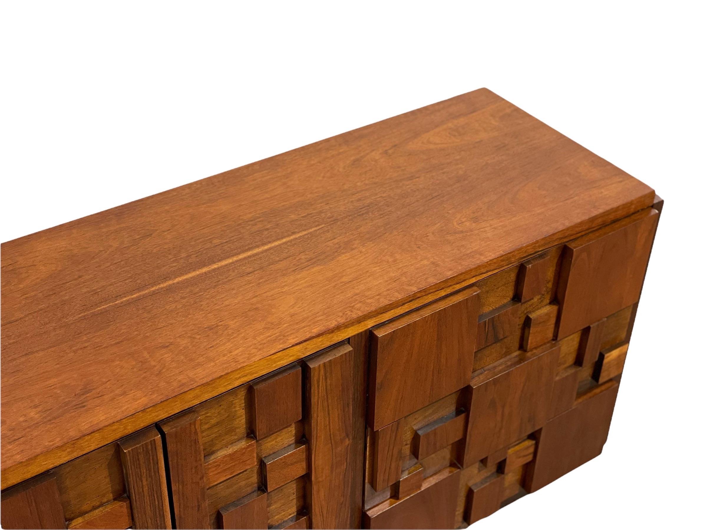 Midcentury Brutalist Style Dresser Credenza in Walnut, Lane Staccato, circa 1977 4