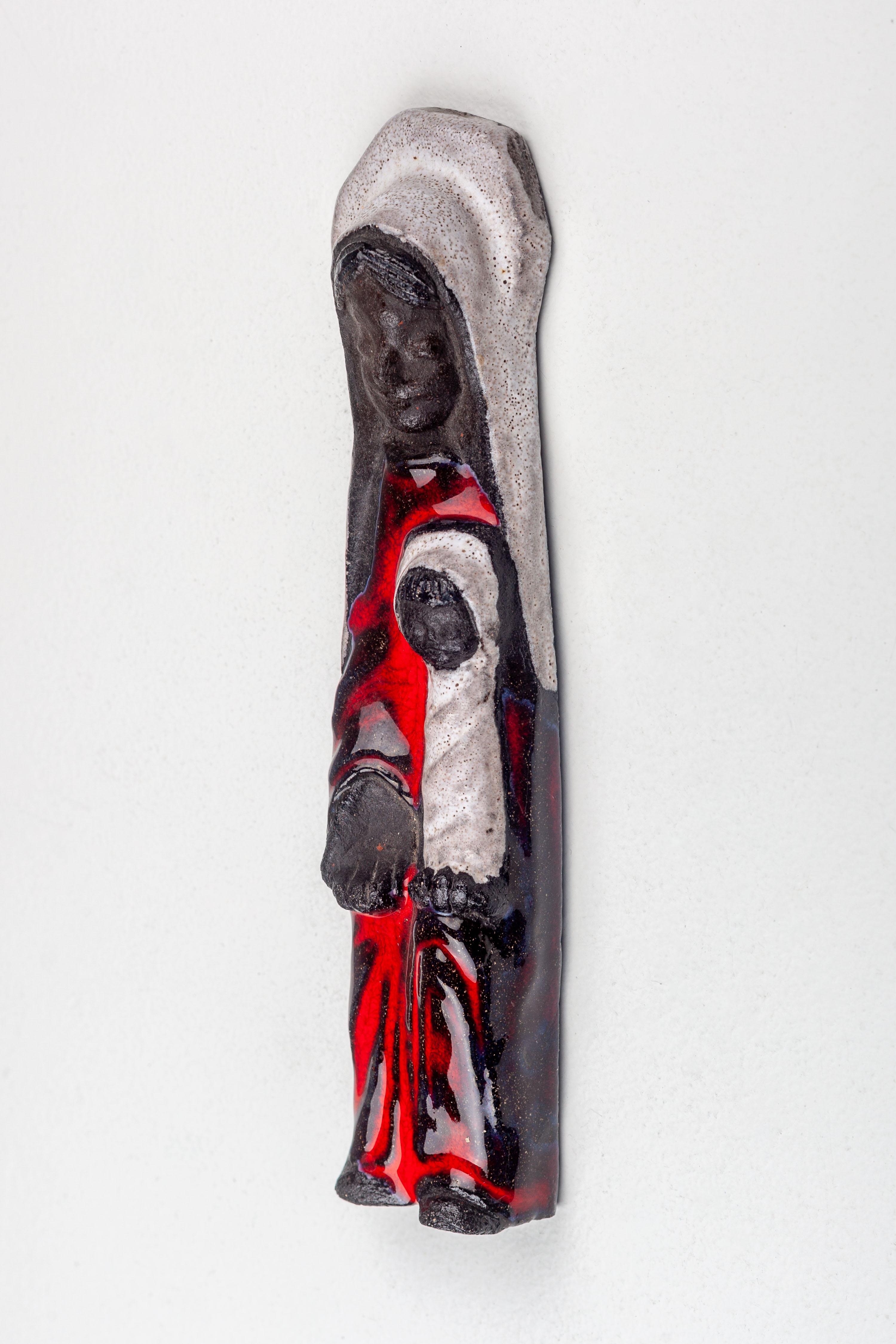 Ceramic Midcentury Brutalist Virgin Mary & Child Jesus, Handmade Studio Pottery, Europe For Sale