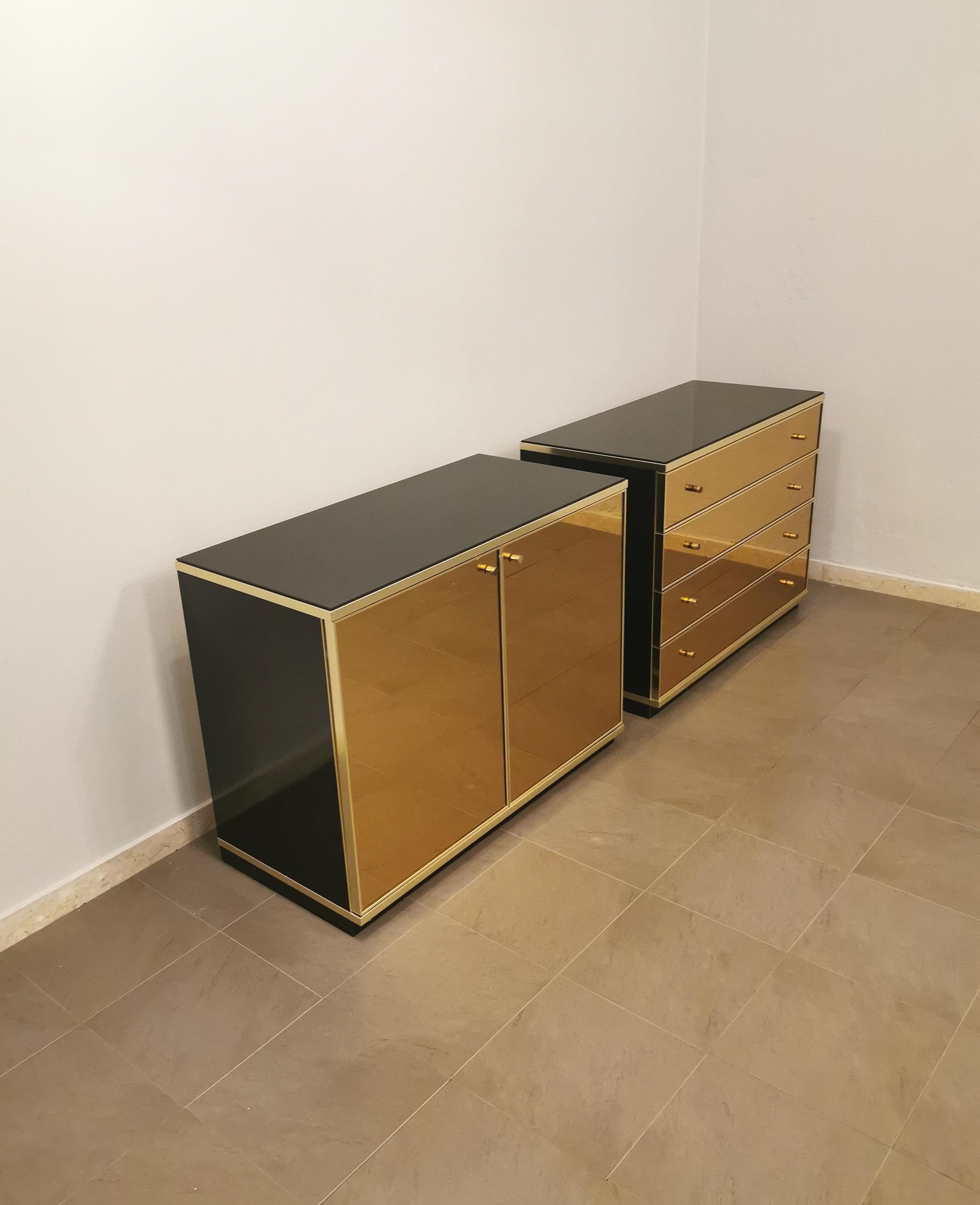 Midcentury Buffet Dresser Renato Zevi Lacquered Wood Mirrored Glass 70s Set of 2 In Good Condition In Palermo, IT