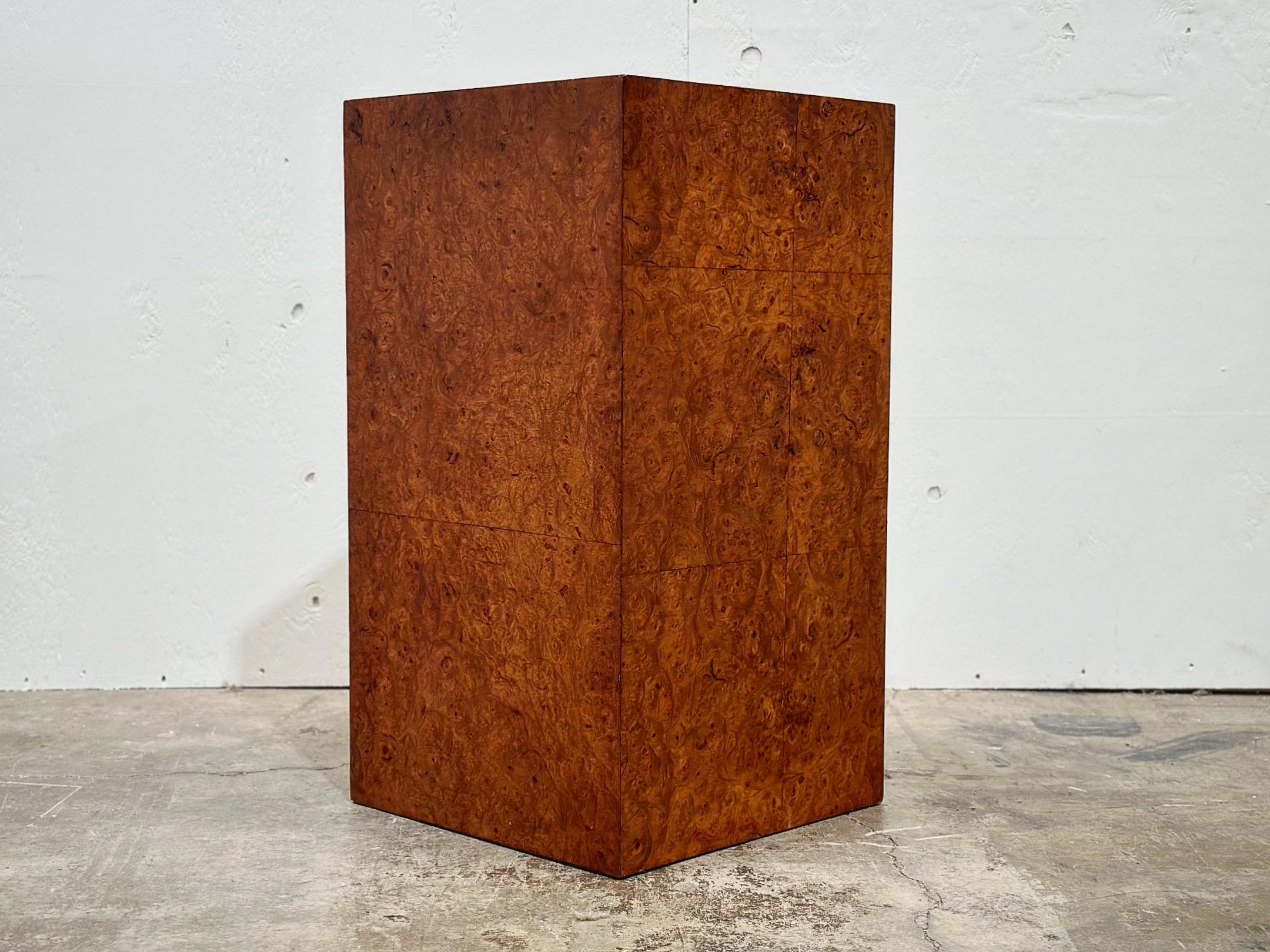 Late 20th Century Midcentury Burl Wood Pedestal - Milo Baughman for Thayer Coggin - Display Stand
