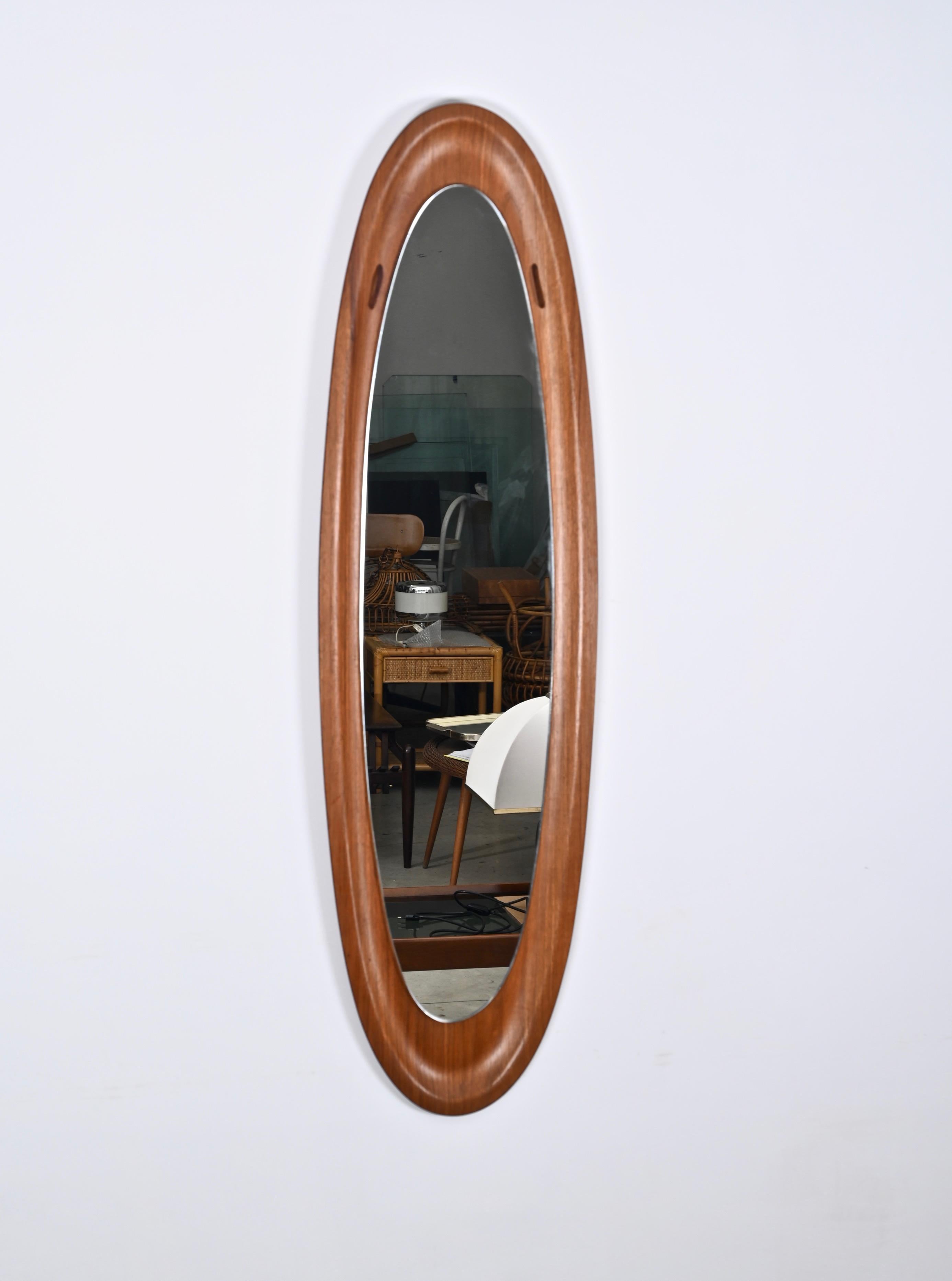 oval wooden mirror vintage