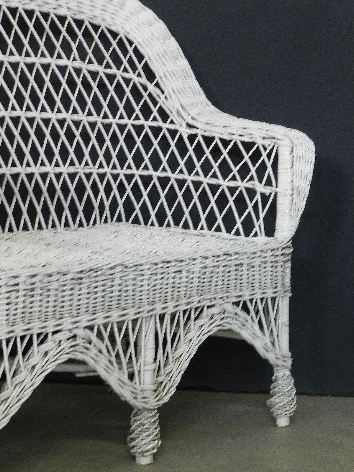 white wicker settee