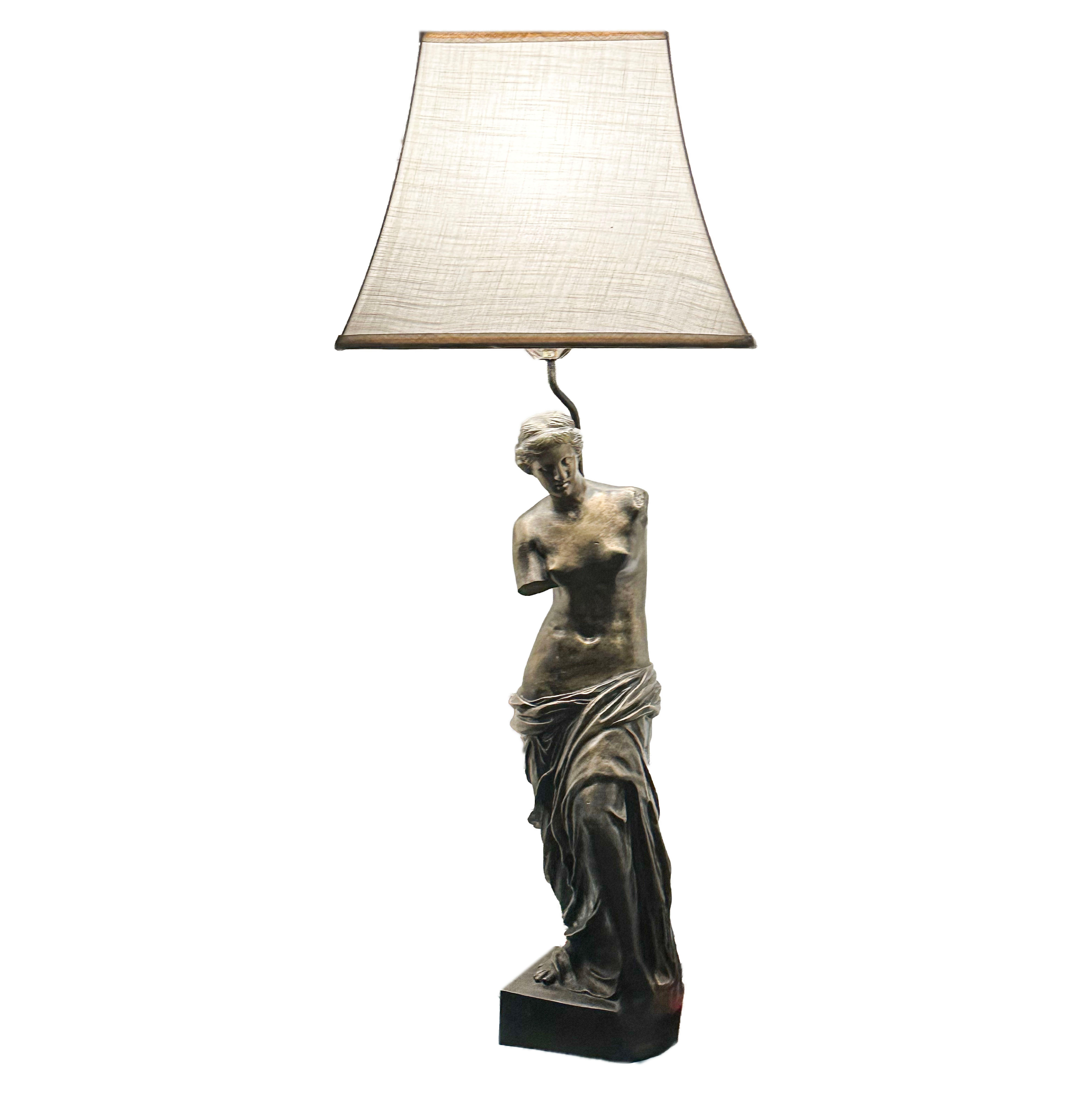 Lampe de table Vénus de Milo en bronze moulé, néoclassique, lumière monumentale du milieu du siècle dernier