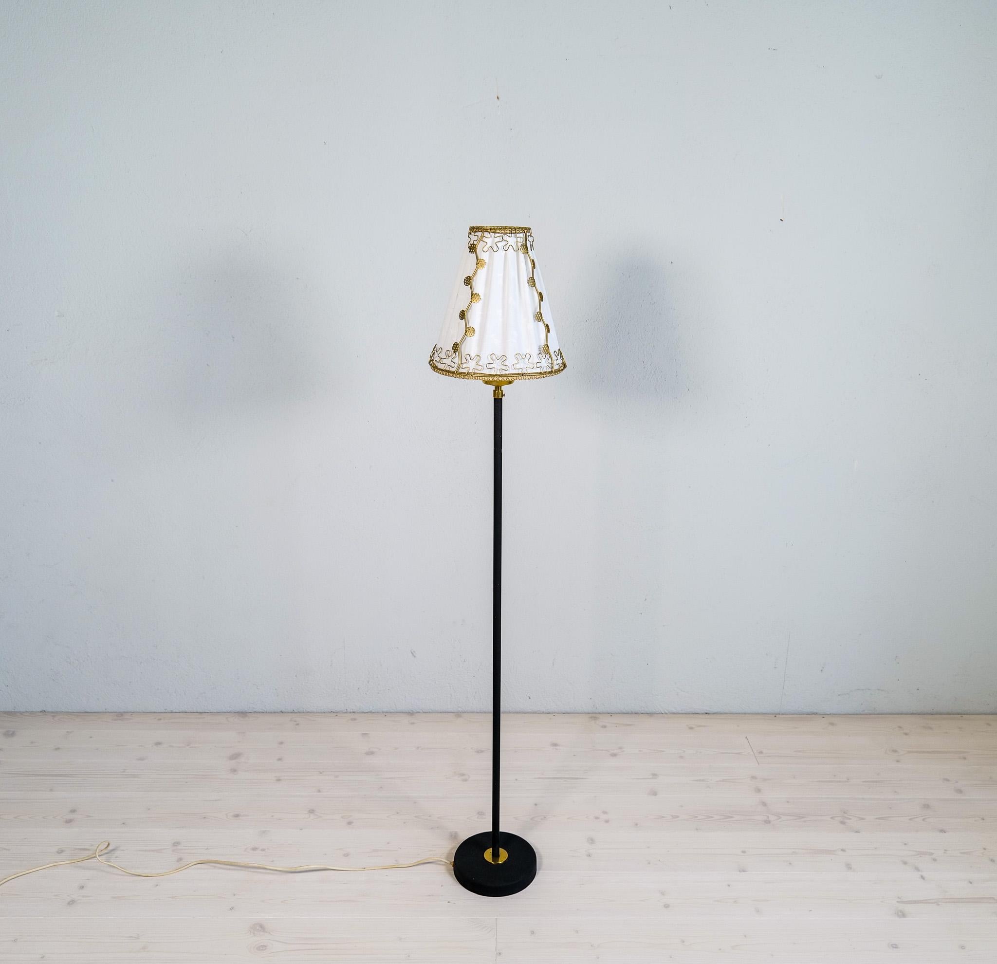 Mid-Century Modern Midcentury Modern Cast Iron and Brass Floor Lamp Eric Wärnå, Sweden, 1960s