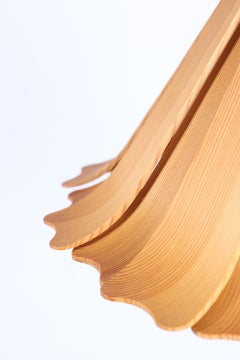 Lampada da soffitto in pino del Medioevo, Made in Danimarca 1960