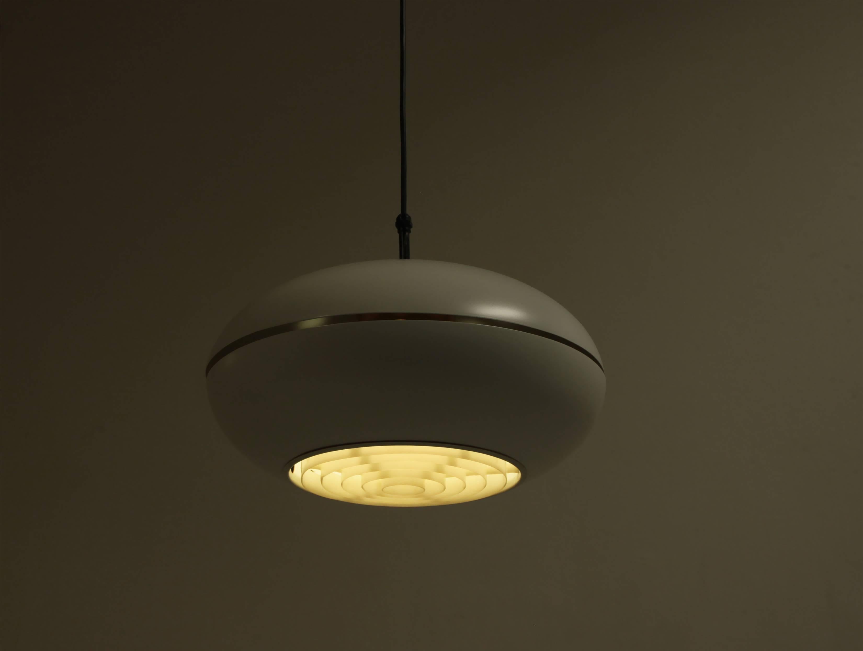 Lámpara de techo de mediados de siglo de Birger Dahl para Sønnico, década de 1960 Aluminio en venta