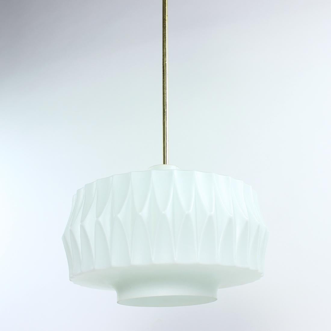 Midcentury Ceiling Pendant in White Glass and Brass, Czechoslovakia, 1960s In Good Condition For Sale In Zohor, SK