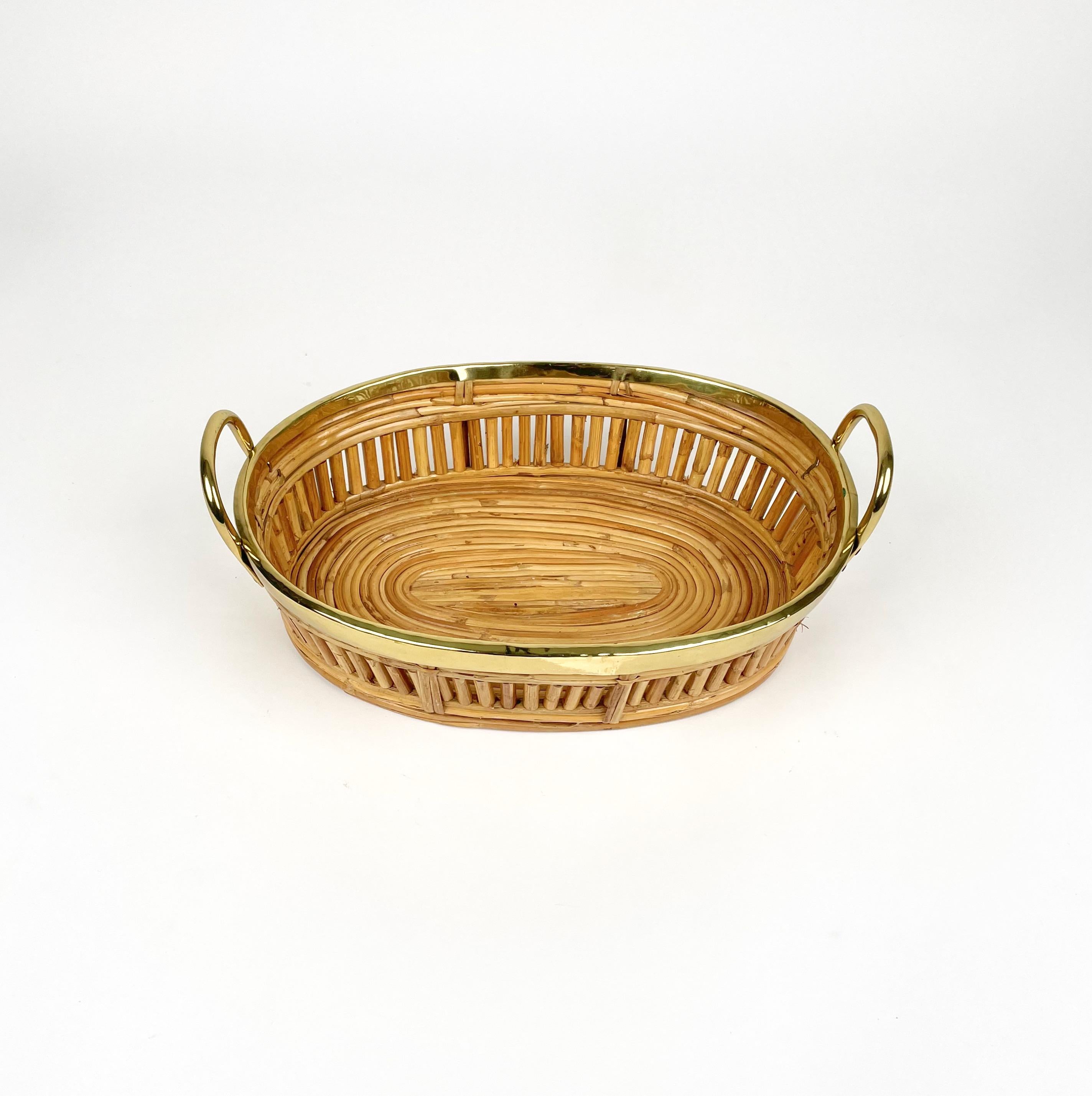 Mid-Century Modern Midcentury Centerpiece Basket Rattan and Brass, Italy 1970s For Sale