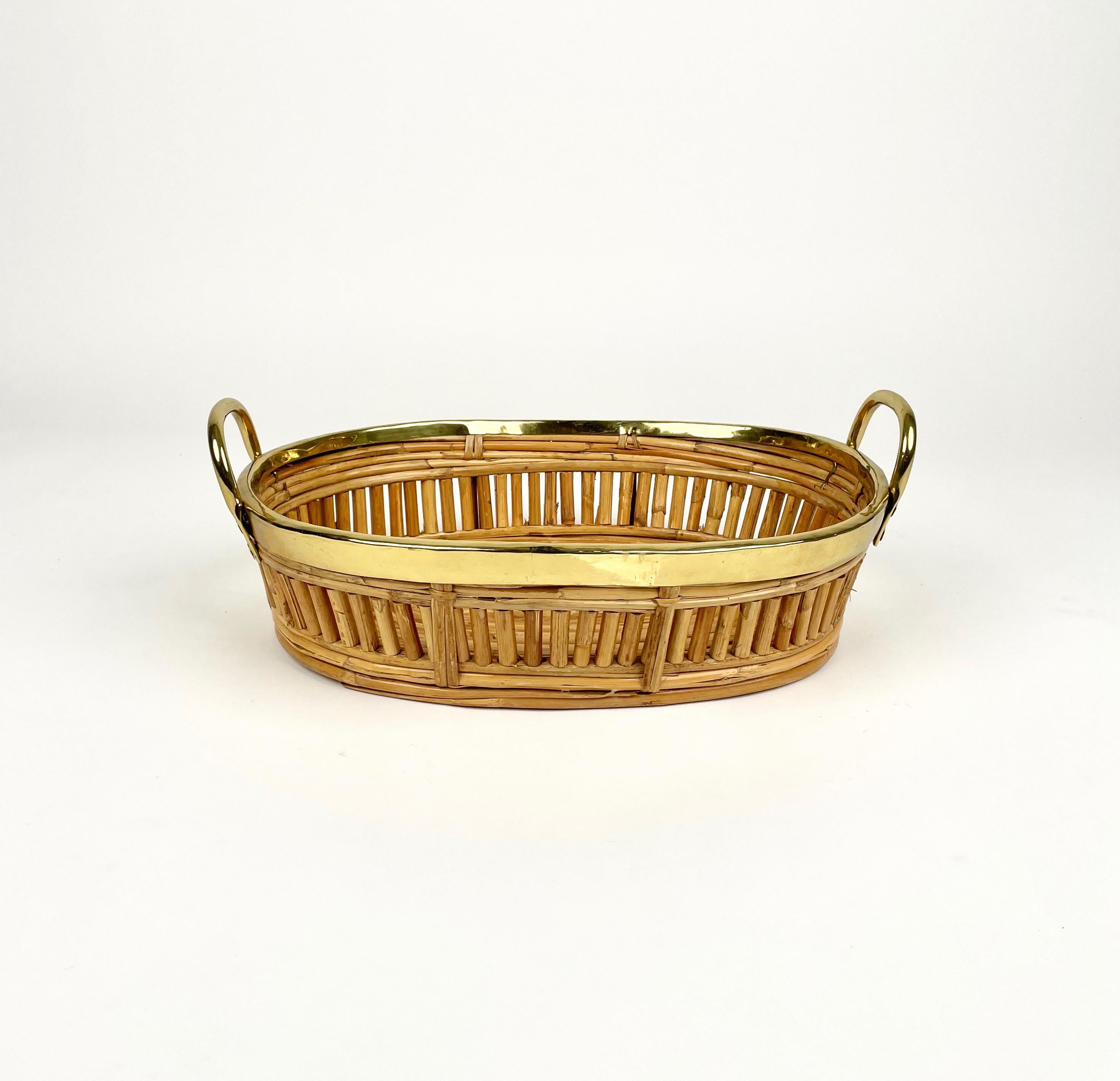 Italian Midcentury Centerpiece Basket Rattan and Brass, Italy 1970s For Sale