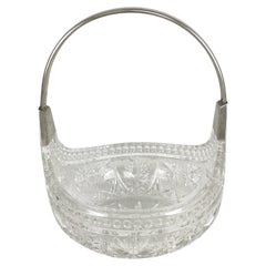 Centrotavola del Medioevo in vetro cristallo placcato argento Design italiano, anni '60