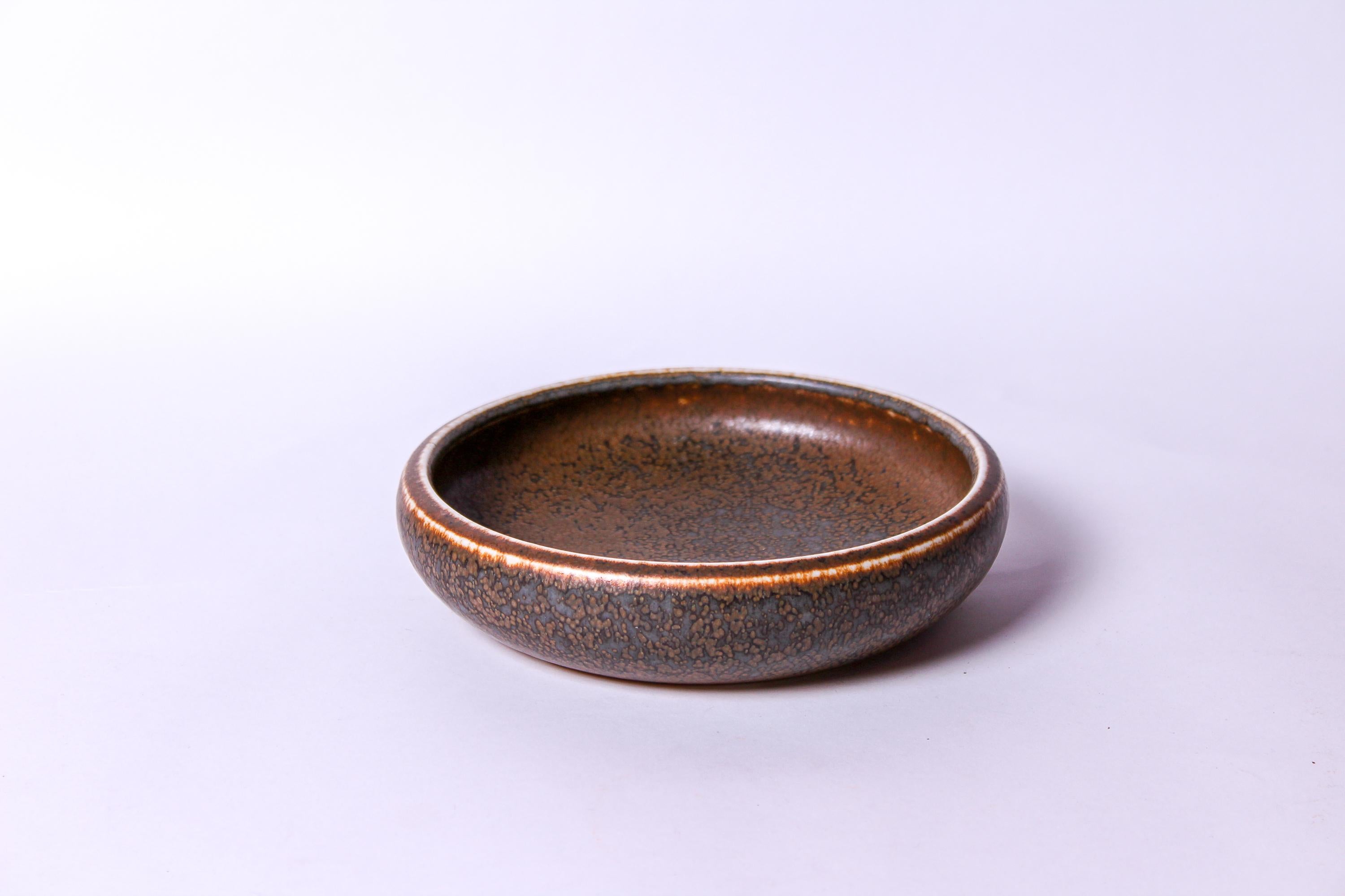 Scandinavian Modern Midcentury Ceramic Bowl by Carl-Harry Stålhane for Rörstrand, 1950s For Sale
