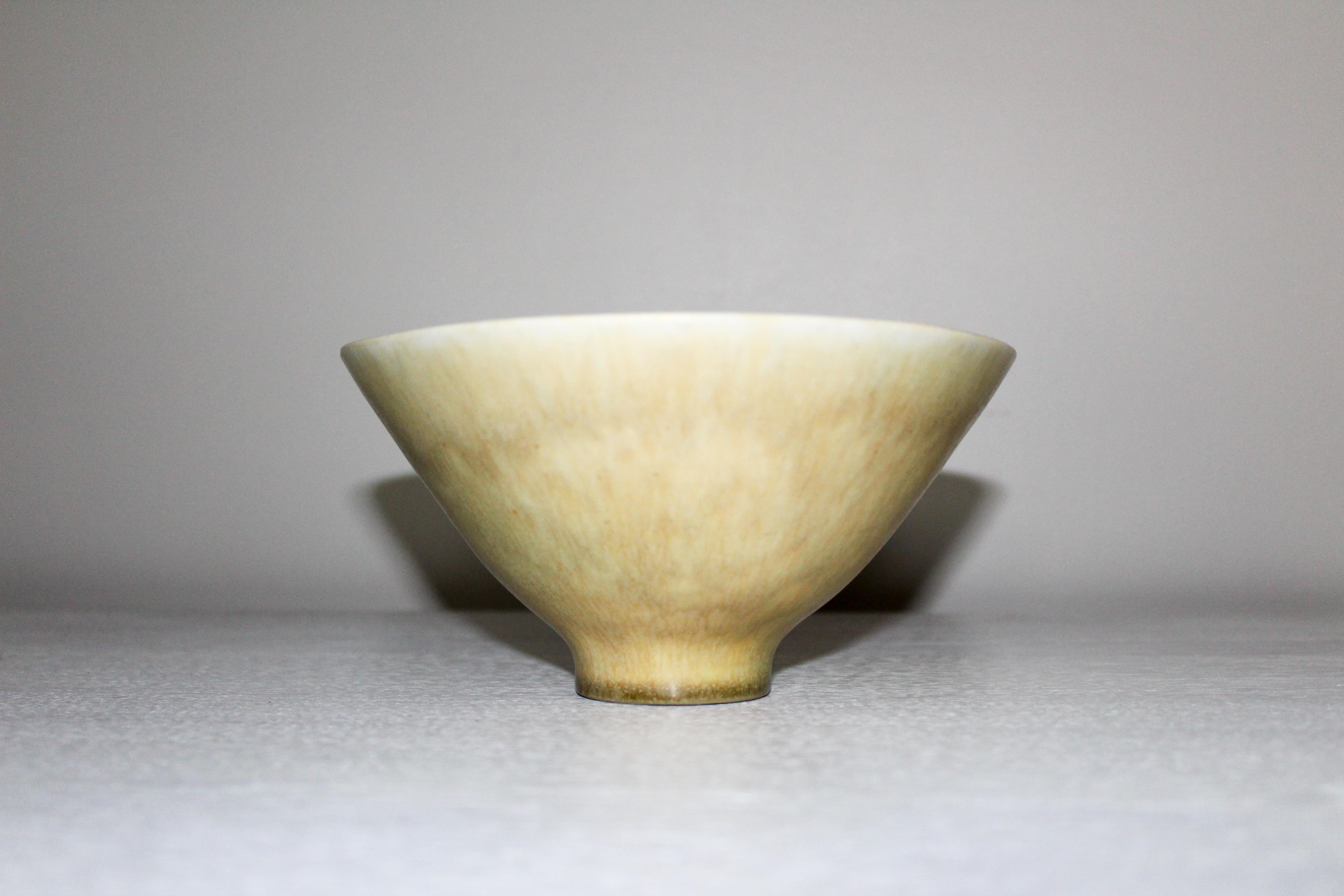 Scandinavian Modern Midcentury Ceramic Bowl by Carl-Harry Stålhane for Rörstrand