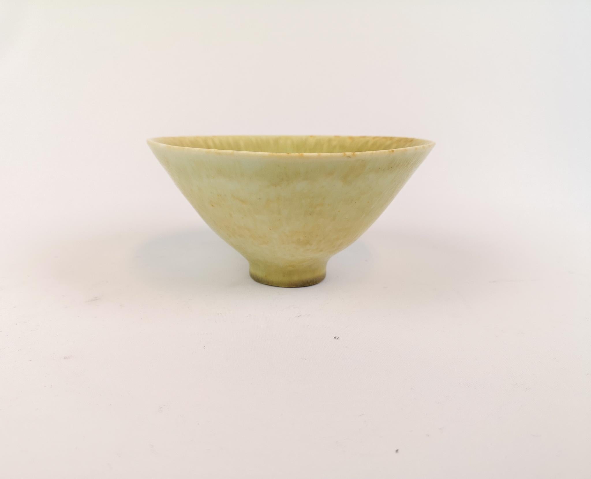 Midcentury Ceramic Bowl Carl-Harry Stålhane Rörstrand, Sweden, 1950s (Moderne der Mitte des Jahrhunderts)