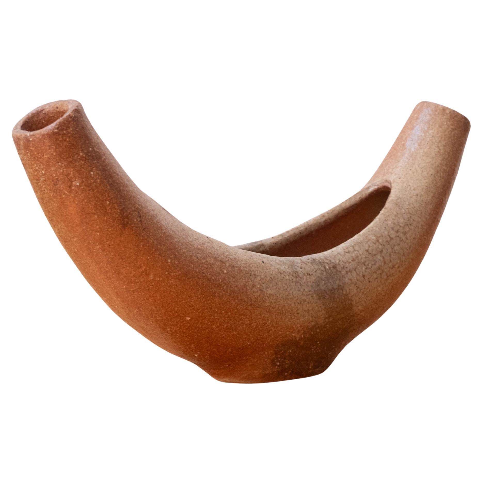Vaso scultura Ikebana in ceramica del Medioevo, Giappone 1960