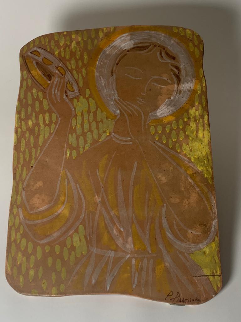 Keramische Tafel von Pompeo Pianezzola aus Nove-Vicenza, 1950. Unterschrieben.

Biografie
Der Keramiker und Designer Pompeo Pianezzola wurde 1925 in Nove in der Provinz Vicenza geboren und begann seine Karriere als Keramiker schon in jungen Jahren,