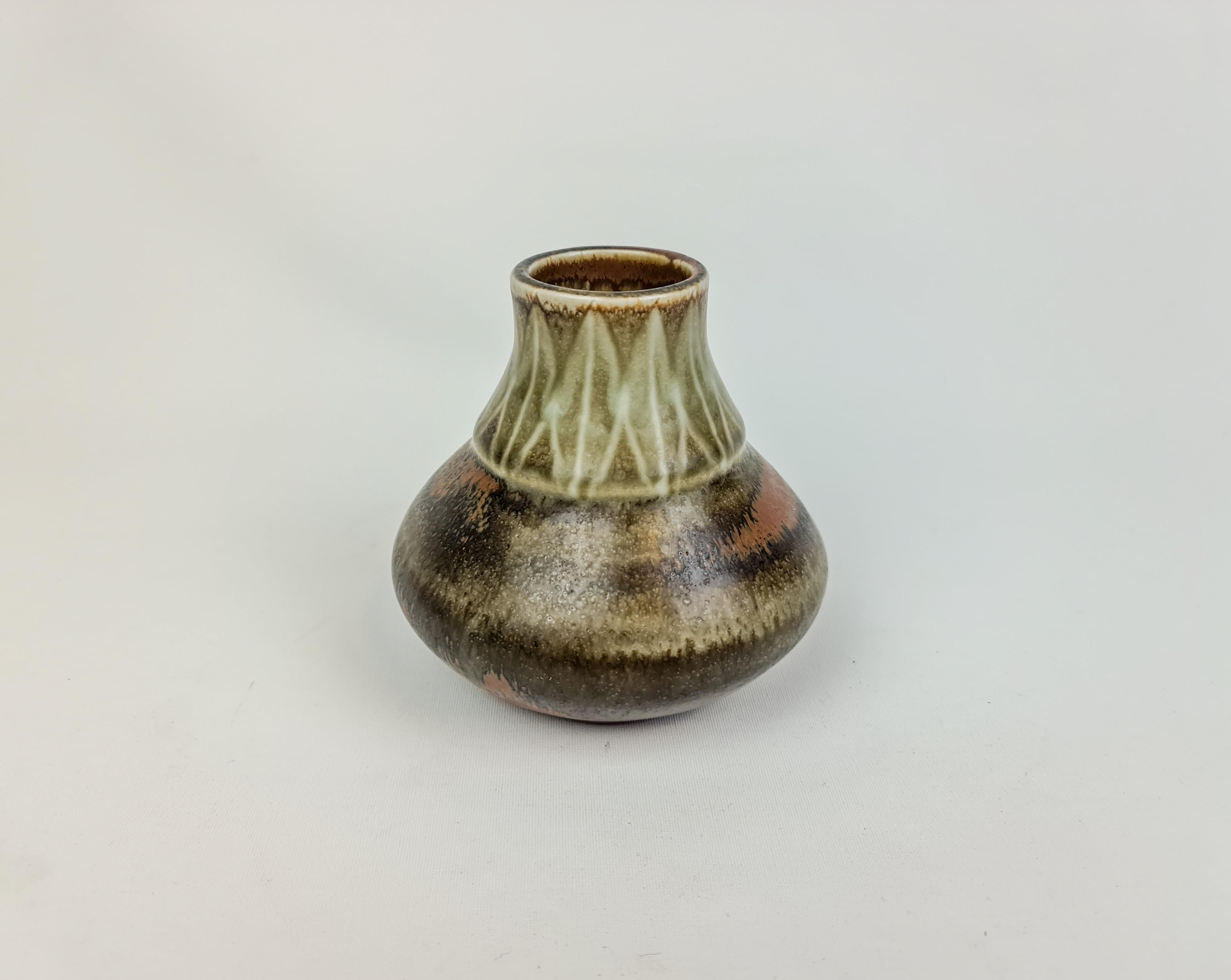 Swedish Midcentury Ceramic Studio Vase Rörstrand Carl Harry Stålhane, Sweden For Sale