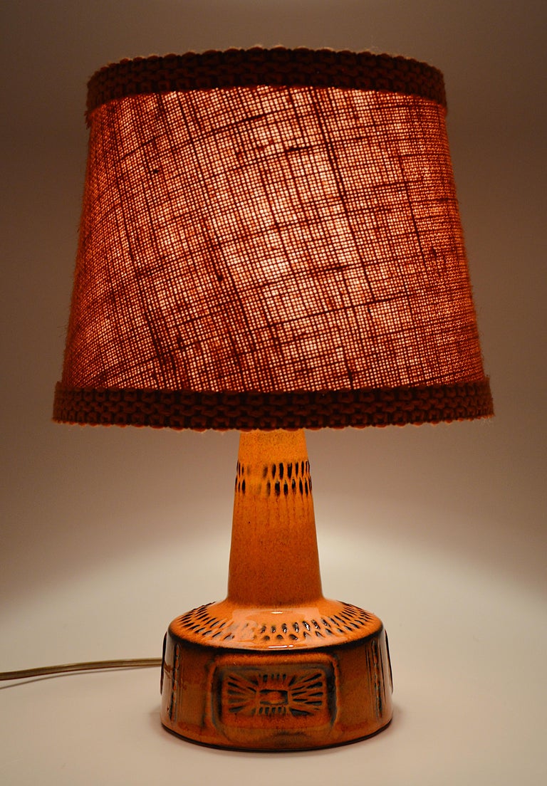 Midcentury table lamp, Germany, 1960s. This ceramic base comes with its original tissue shade. Full height 33.5cm - 13.2 inches. Height of the ceramic base 16cm - 6.3 inches. Full diameter 22.5cm - 8.9 inches. Dimensions of the base alone - Height