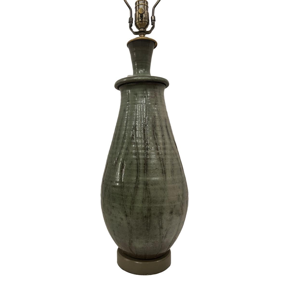 Midcentury Ceramic Table Lamp In Good Condition For Sale In New York, NY