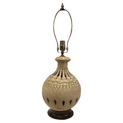 Lampada da tavolo in ceramica del Medioevo