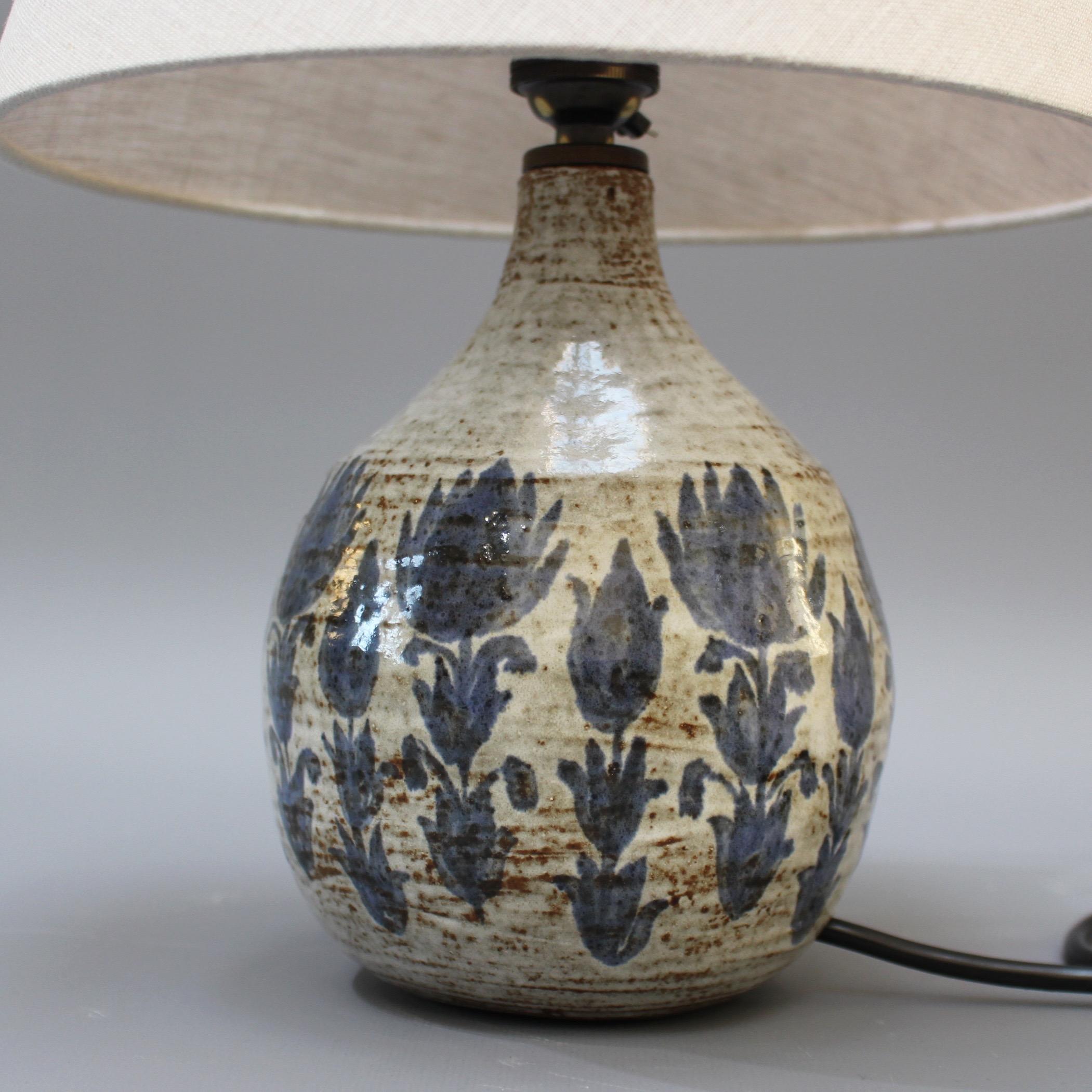 Midcentury Ceramic Table Lamp with Blue Flower Motif, circa 1960s 2
