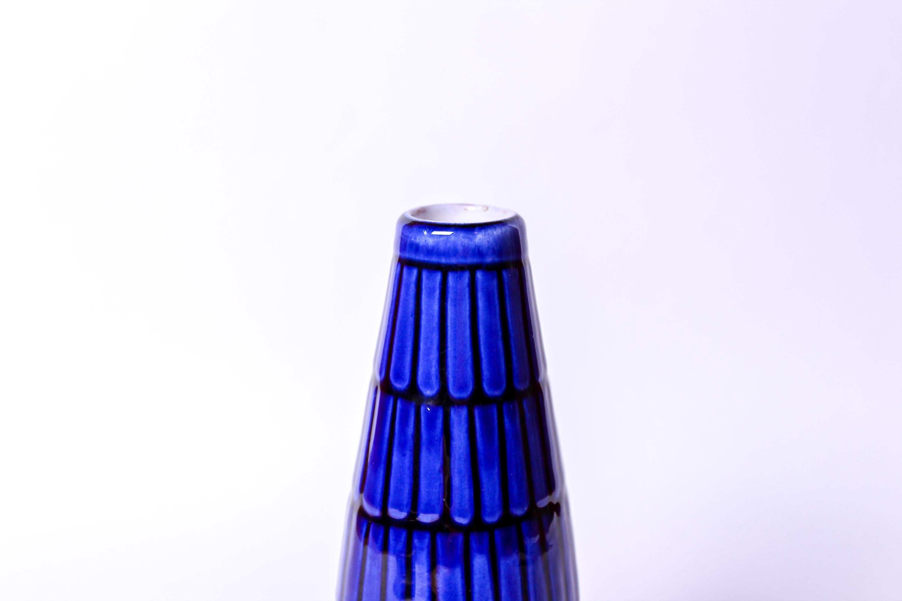 Scandinavian Modern Midcentury Ceramic Vase by Ingrid Atterberg for Upsala Ekeby For Sale