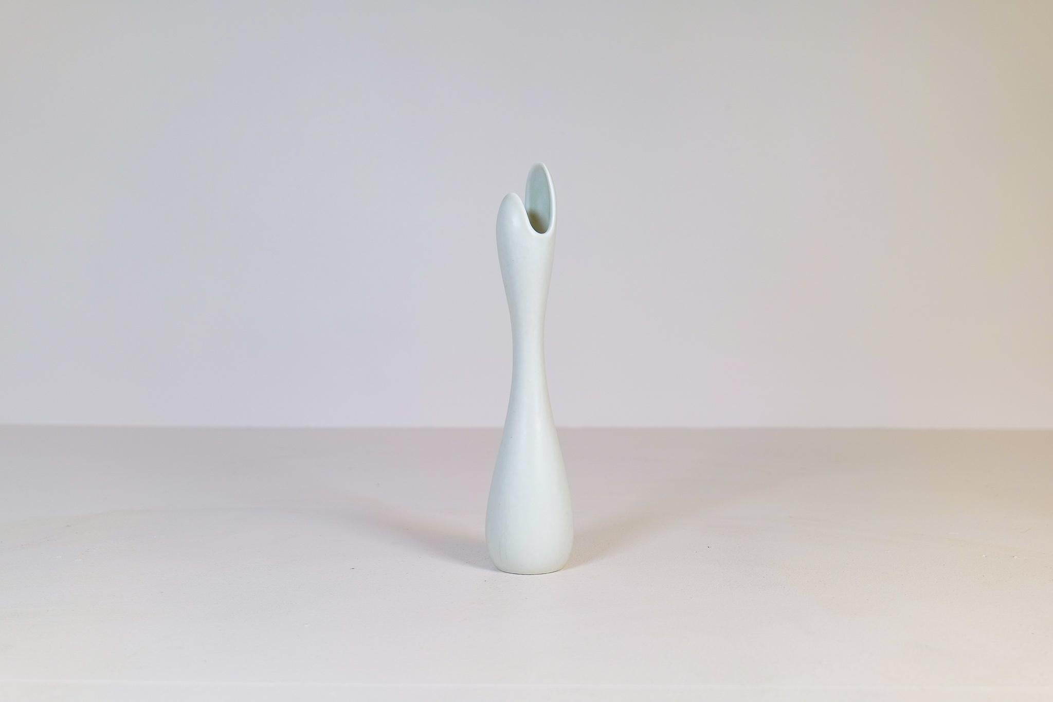 Vase en céramique moderne du milieu du siècle 