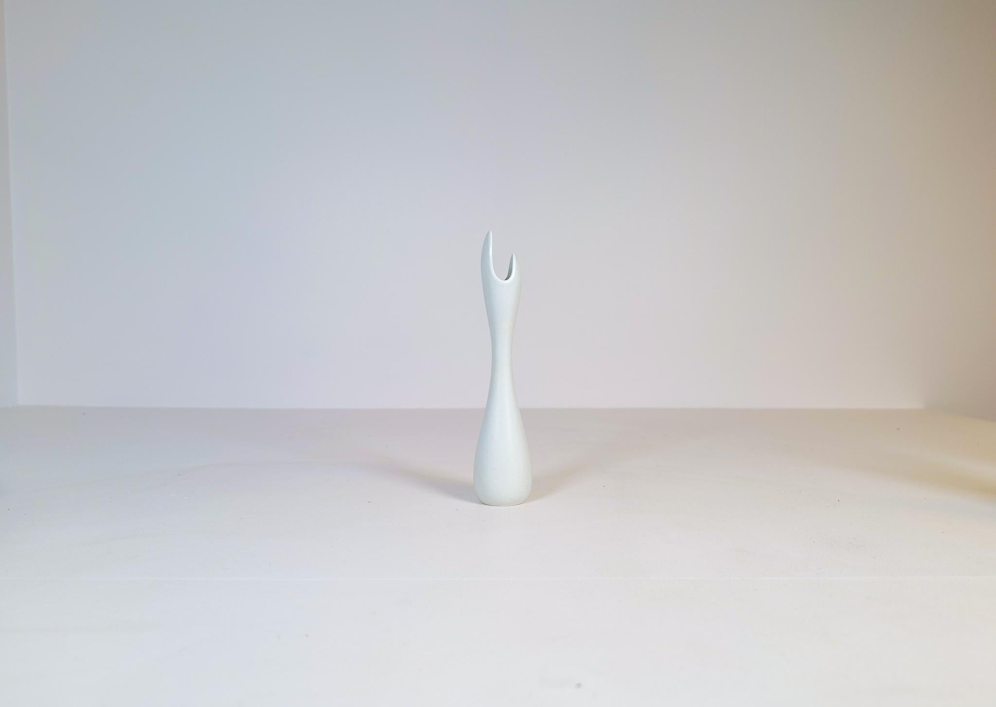 Vase en céramique moderne du milieu du siècle 