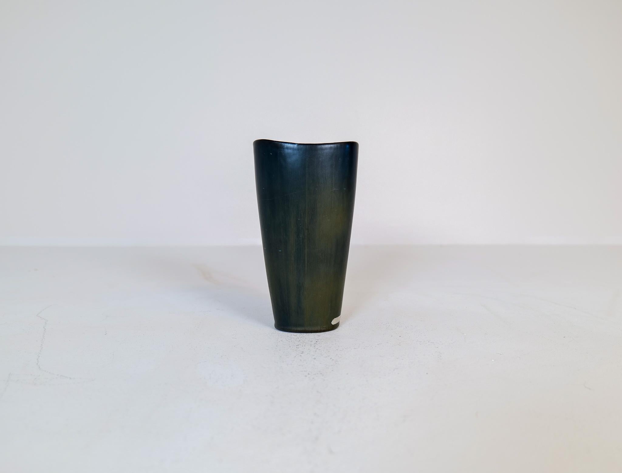 Suédois Vase en céramique du milieu du siècle dernier, Gunnar Nylund Rrstrand, Suède, années 1950 en vente