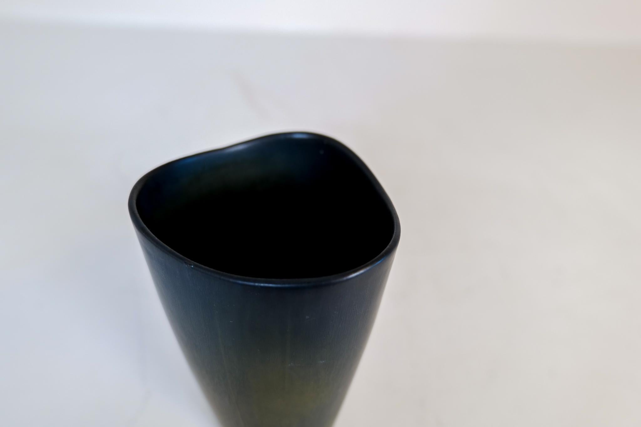Vase en céramique du milieu du siècle dernier, Gunnar Nylund Rrstrand, Suède, années 1950 en vente 2