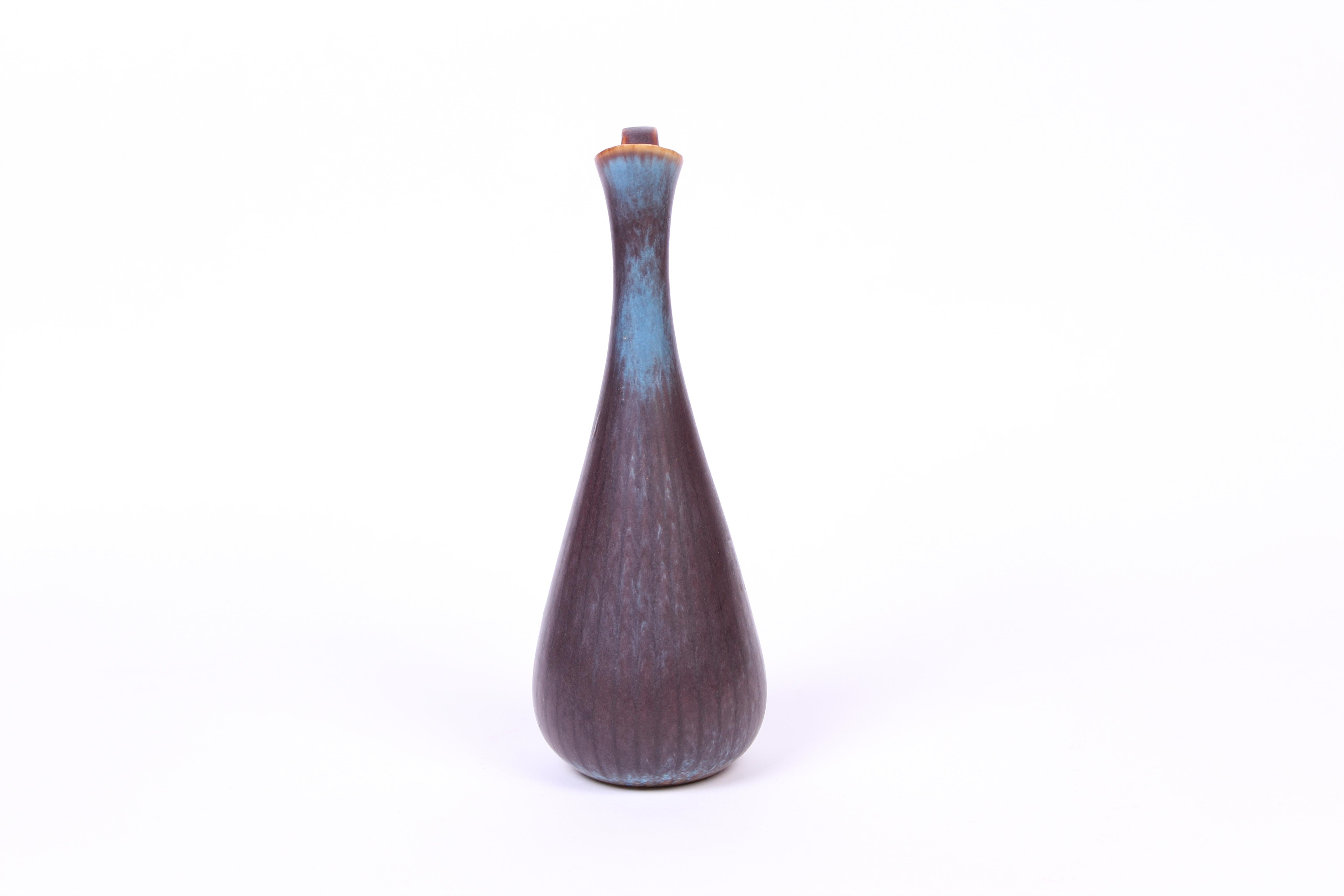 Midcentury Ceramic Vase with Handle by Gunnar Nylund for Rörstrand In Excellent Condition For Sale In Malmo, SE