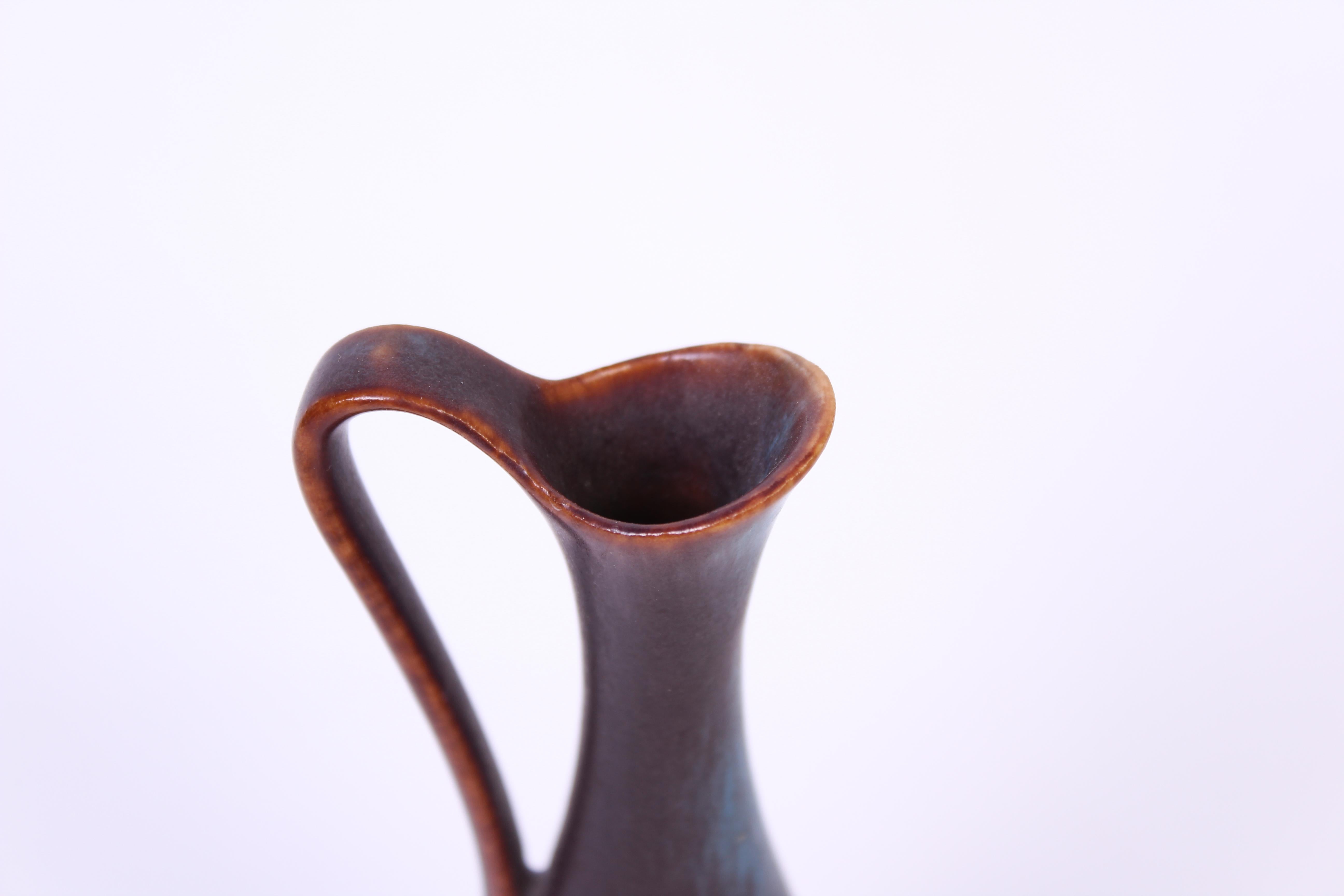 Midcentury Ceramic Vase with Handle by Gunnar Nylund for Rörstrand im Angebot 1