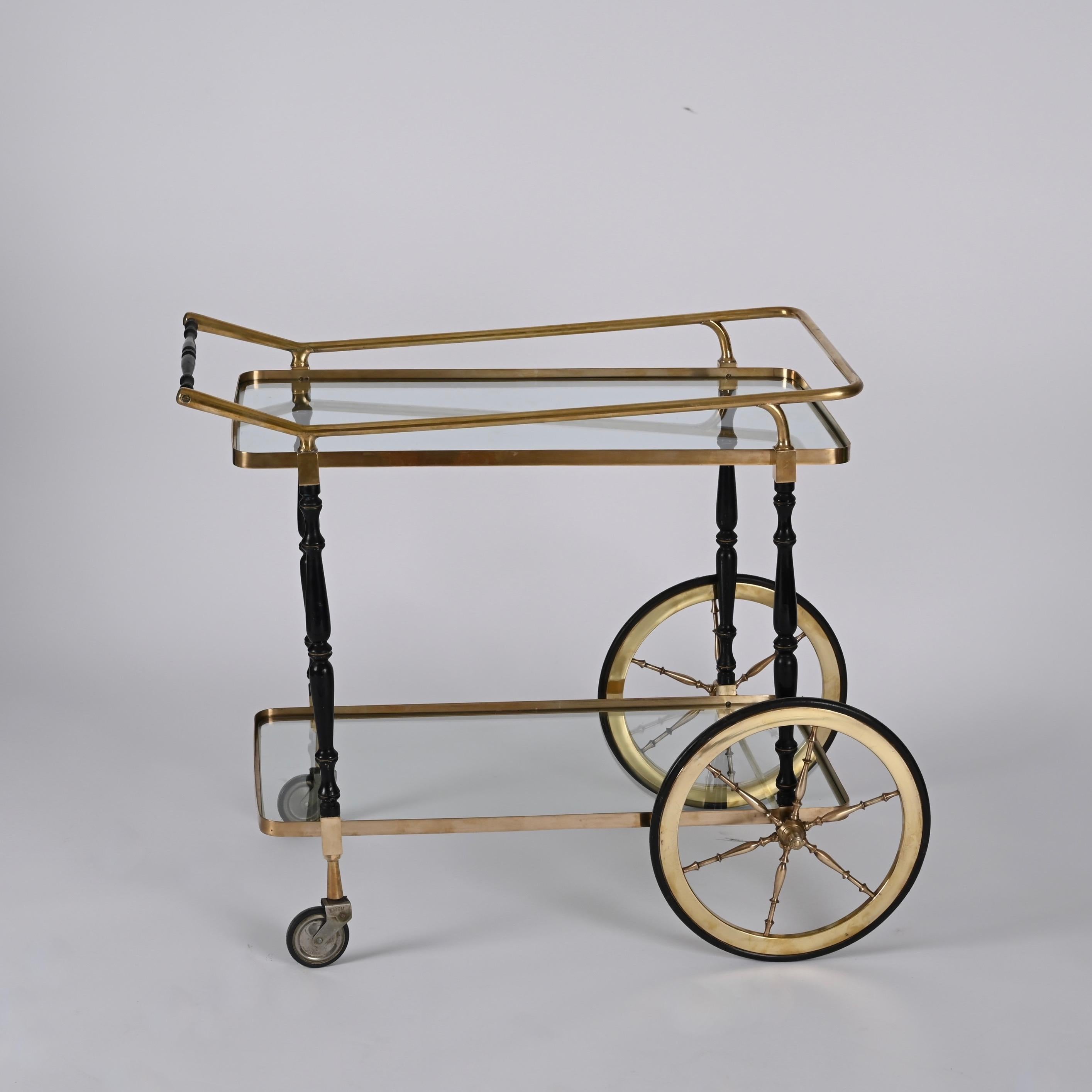 Midcentury Cesare Lacca Brass and Black Lacquer Wood Italian Bar Cart, 1950s For Sale 7