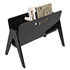 Retro Midcentury Cesare Lacca Wood lacquered black Italian Magazine Rack, 1950s