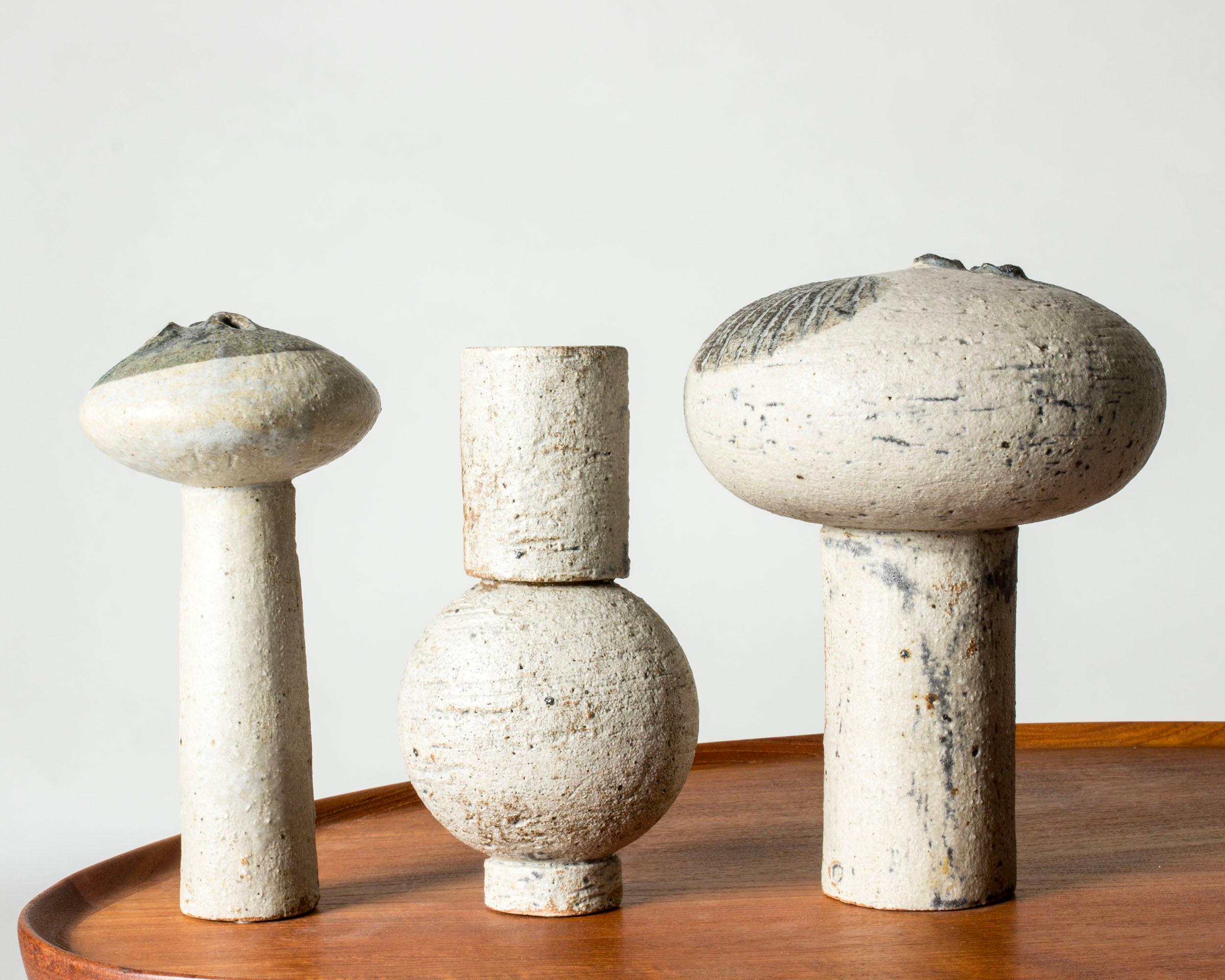Scandinave moderne Sculptures en chamotte du milieu du siècle, Jan De Rooden & Johnny Rolf, Gustavsberg, 1967 en vente