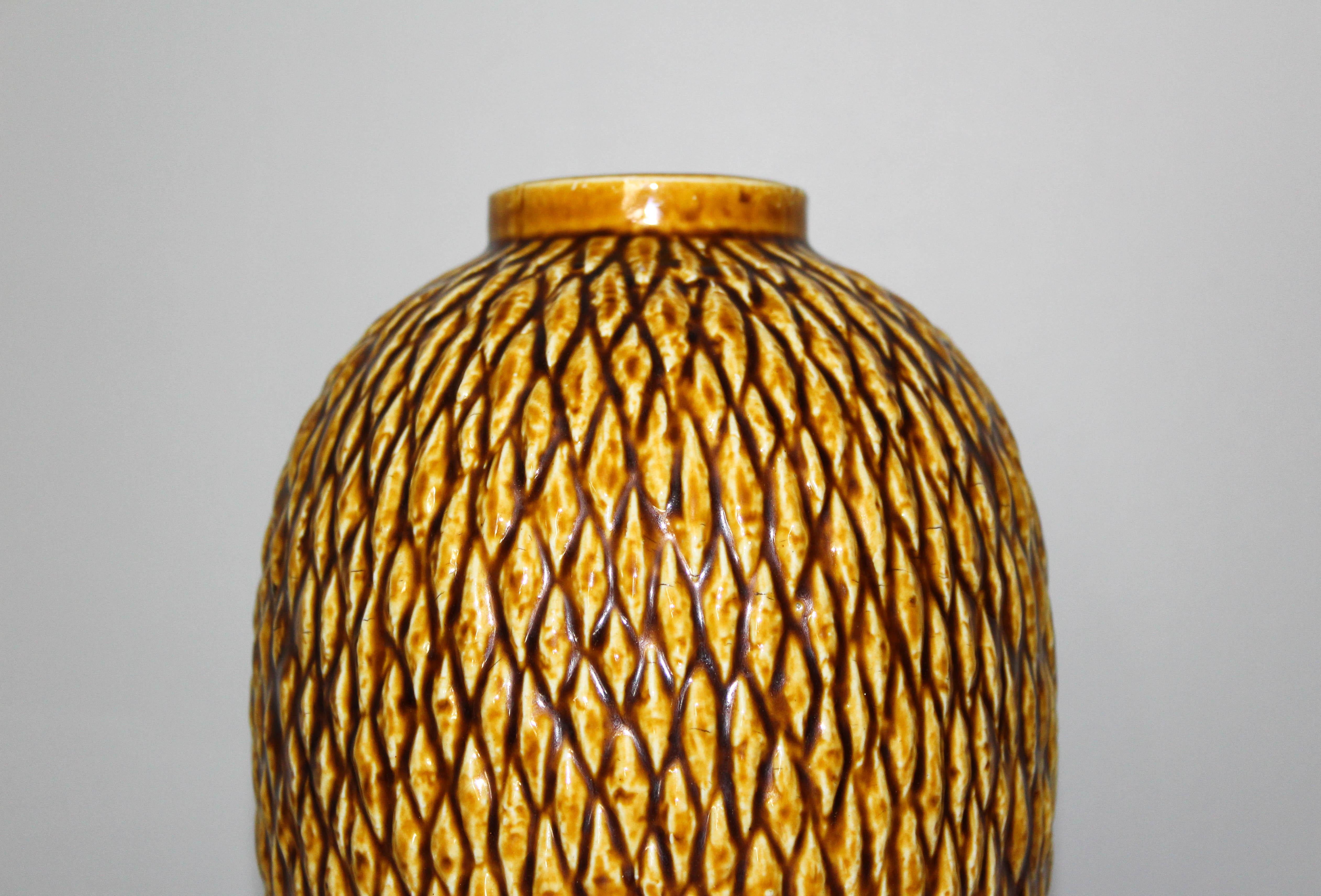 Midcentury Chamotte Vase by Gunnar Nylund for Rörstrand (Schwedisch) im Angebot