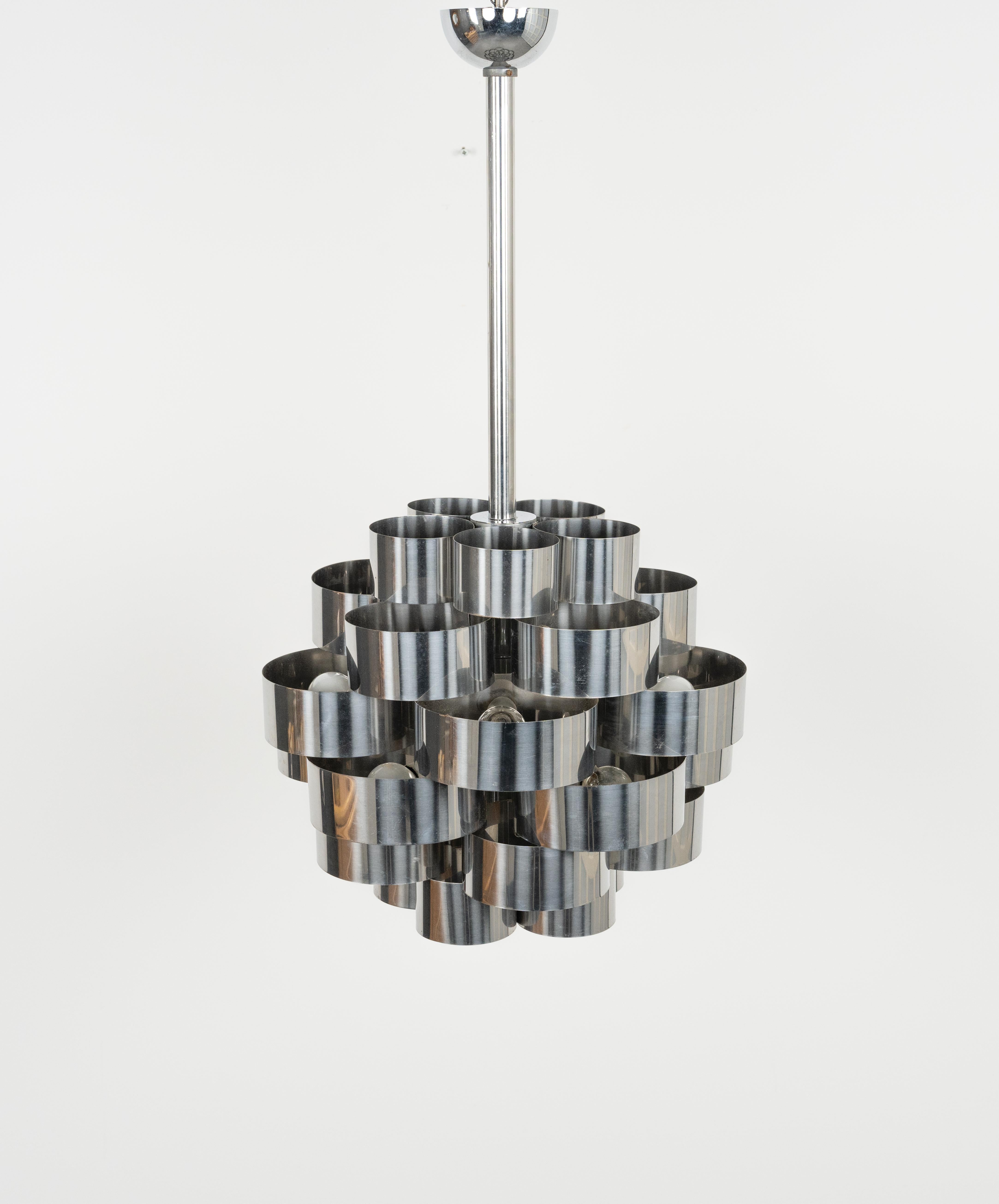 Midcentury Chandelier Aluminum and Steel by Max Sauze for Sciolari, Italy 1970s For Sale 4