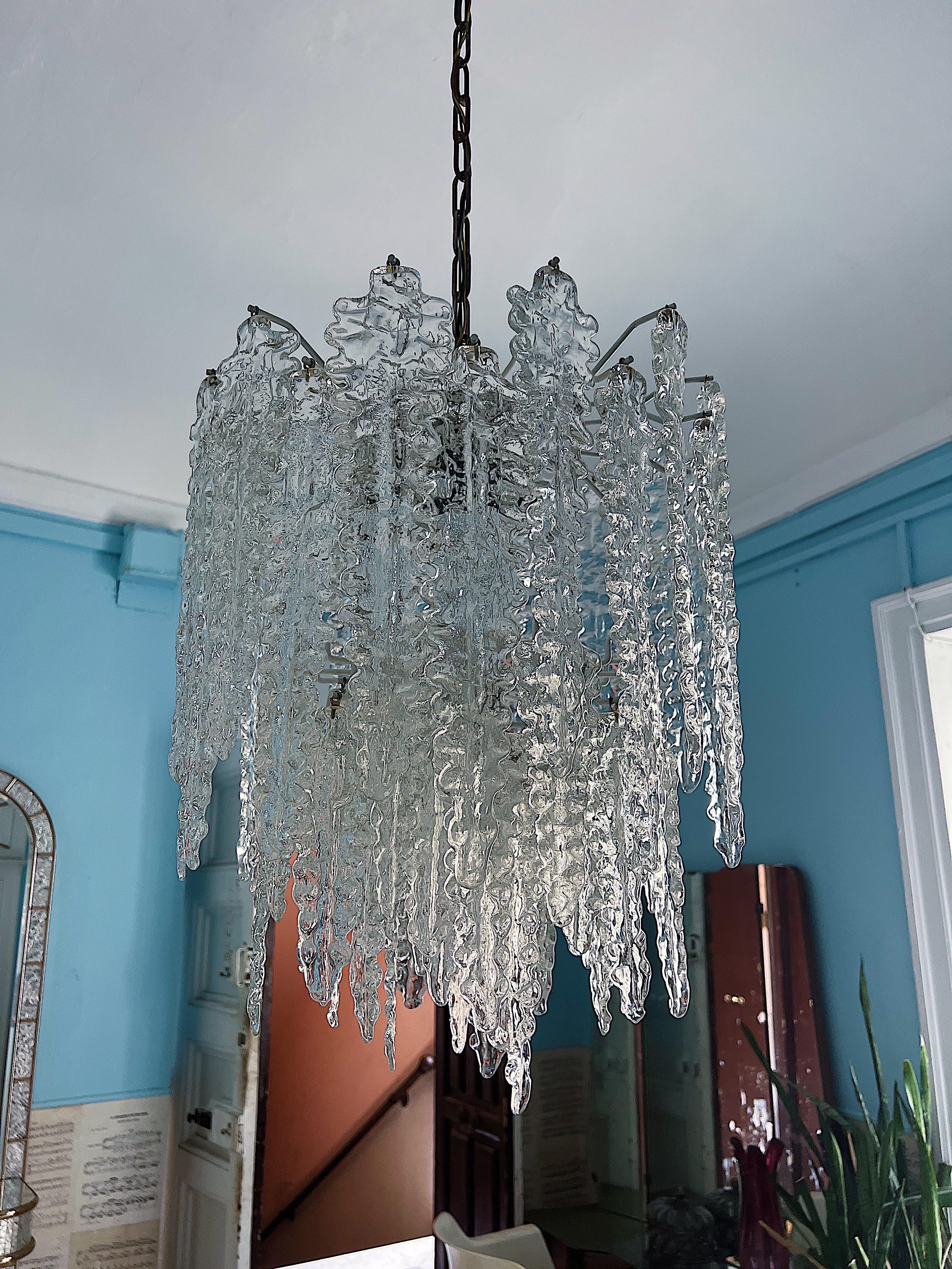 Italian Midcentury Chandelier by Venini, 1960s from the Alga Series For Sale