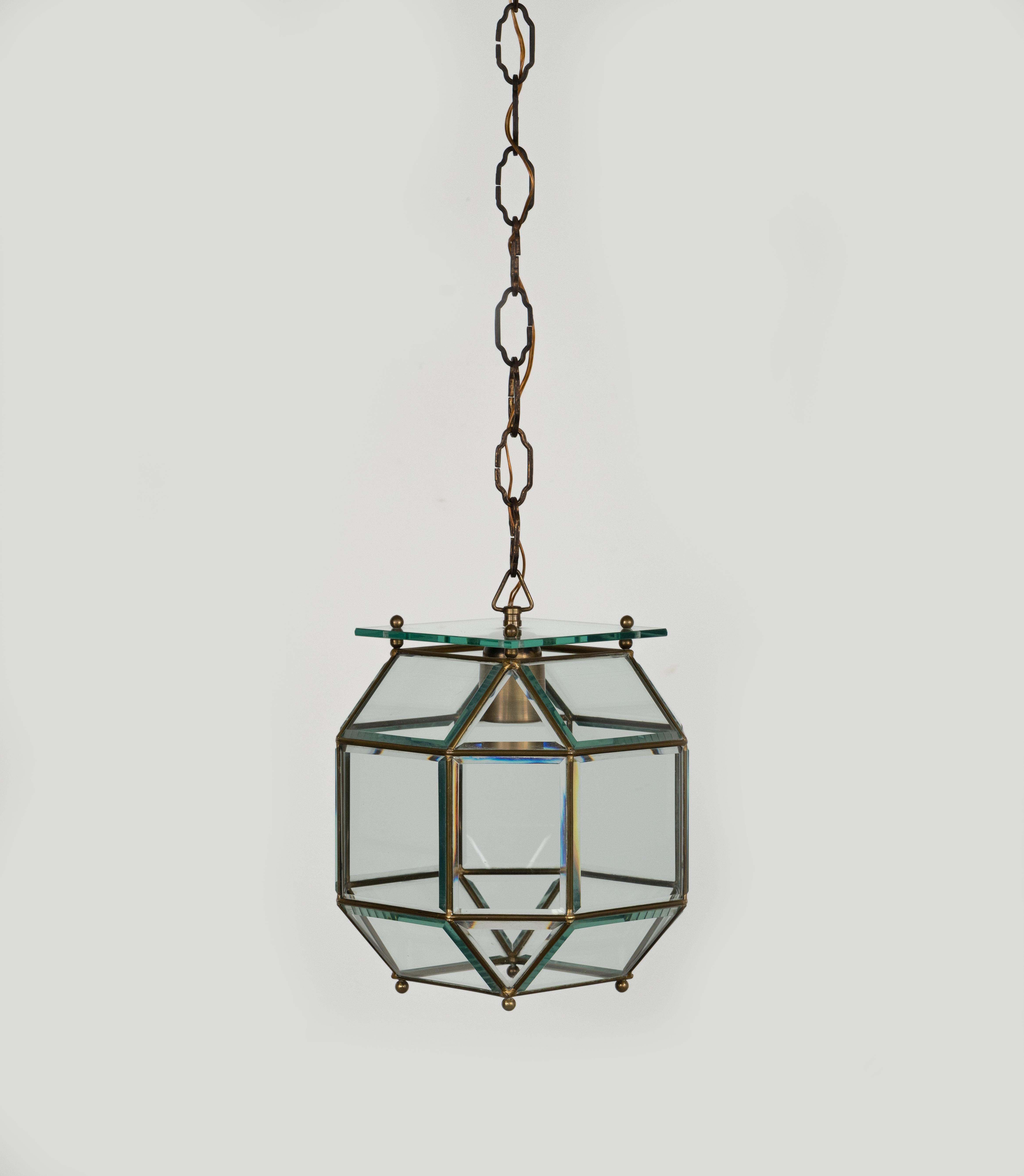 Italian Midcentury Chandelier in Brass and Beveled Glass Adolf Loos Style, Italy 1950s For Sale