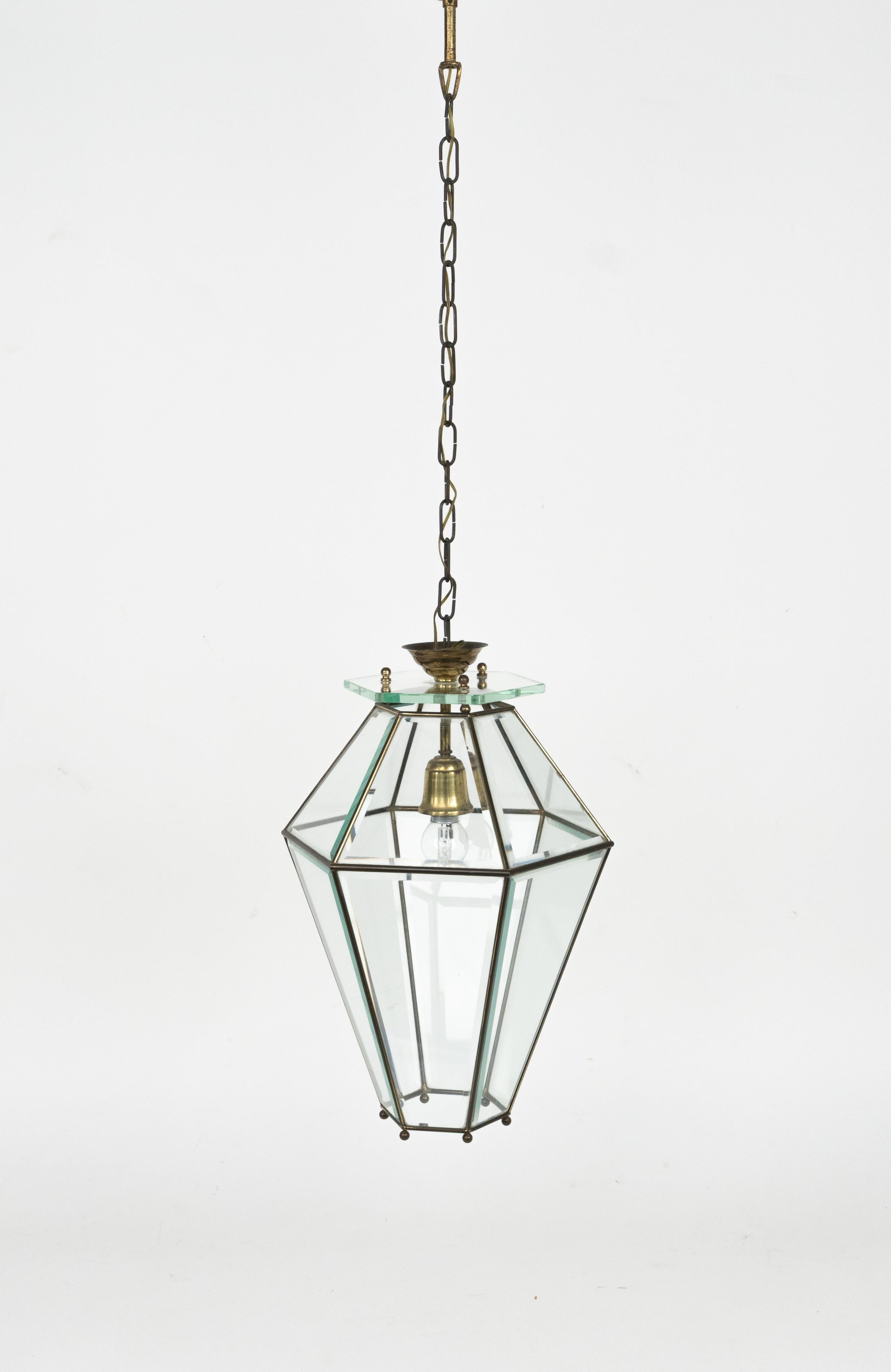 Araña de mediados de siglo en latón y cristal biselado Estilo Adolf Loos, Italia Años 50 en Bueno estado para la venta en Rome, IT