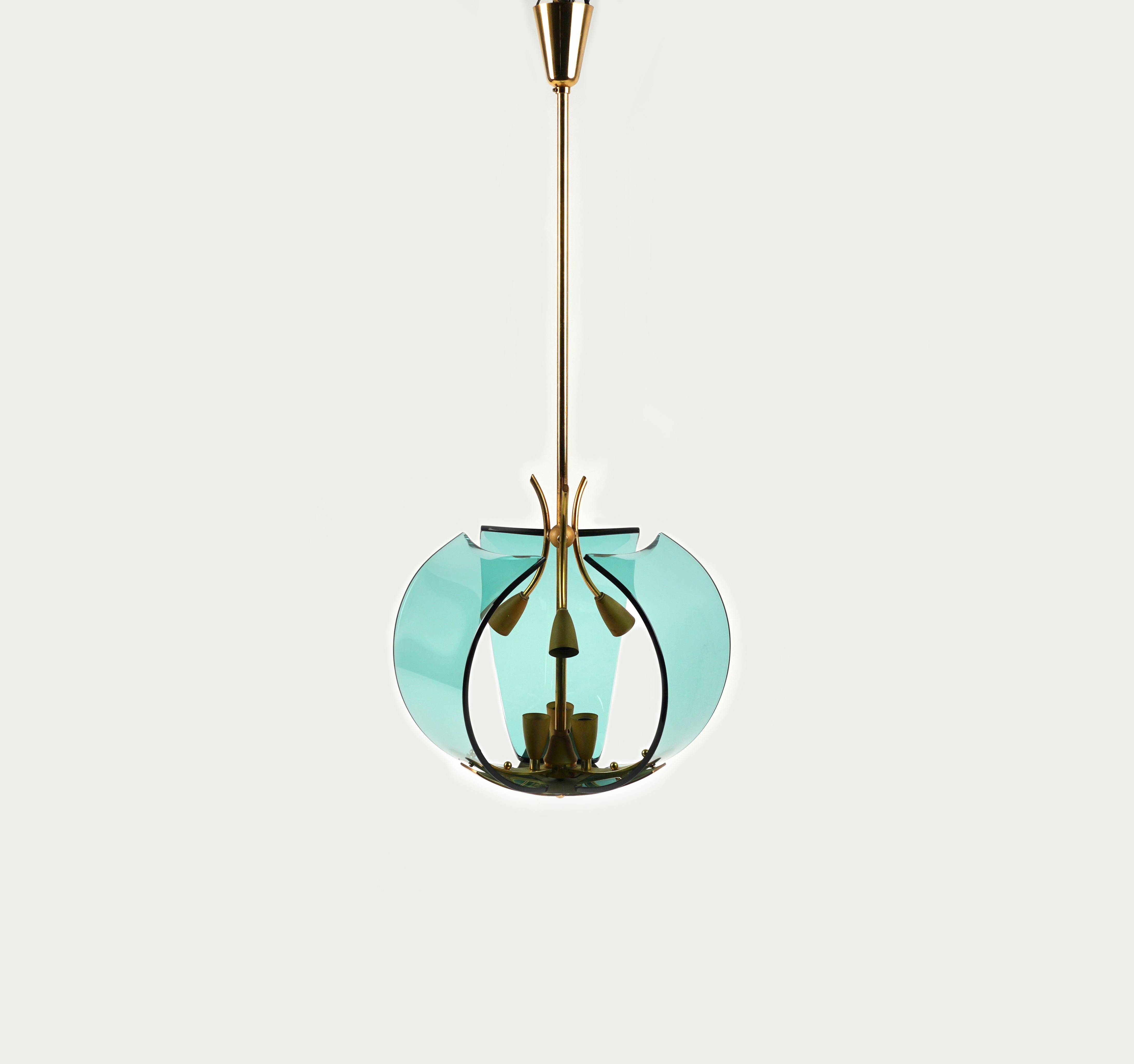 Italian Midcentury Chandelier in Brass and Glass by Fontana Arte, Italy, 1950s For Sale