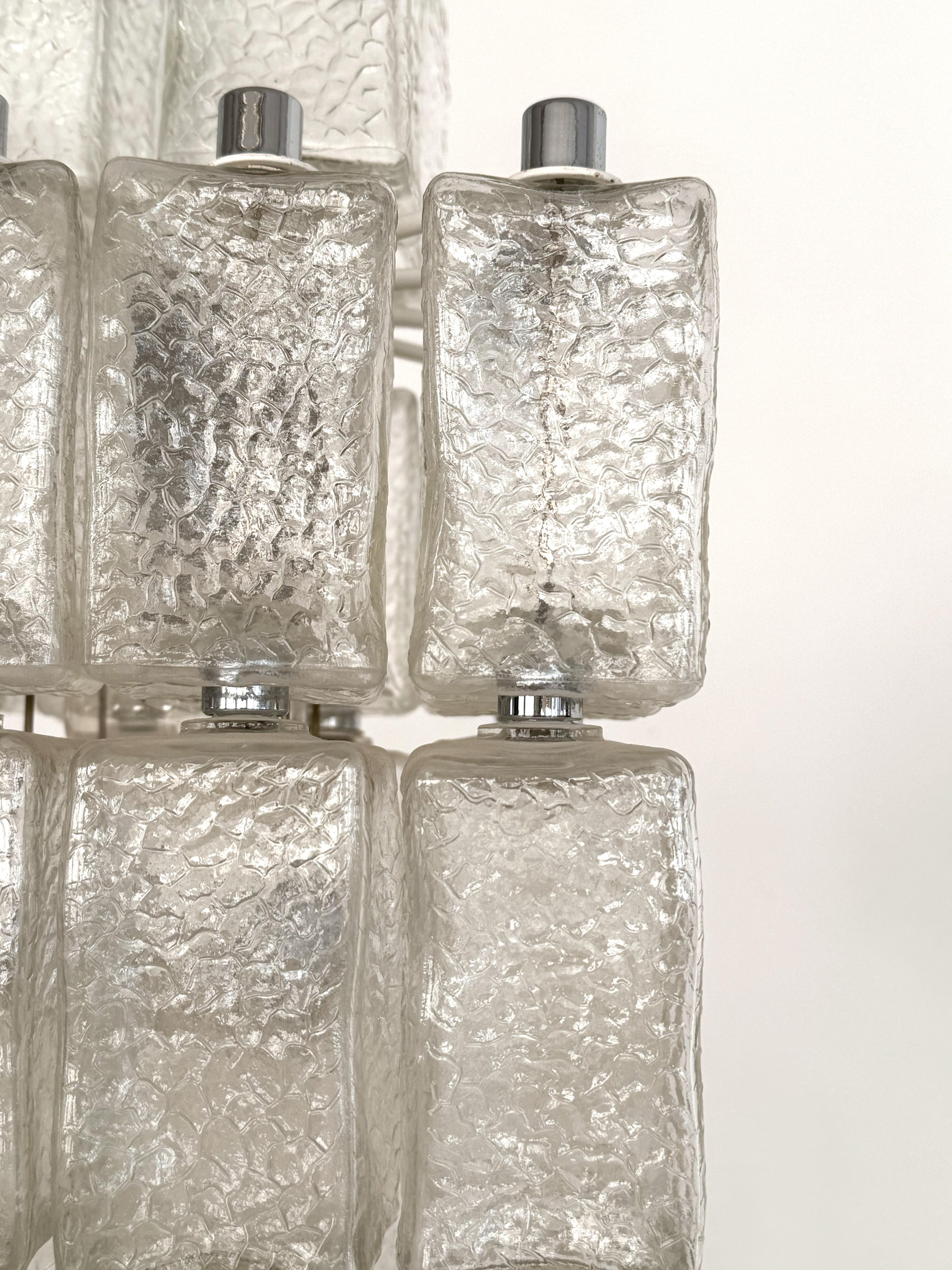 Lampadario di metà secolo in cromo e vetro testurizzato di Swiss BAG TURGI, anni '60 in vendita 3