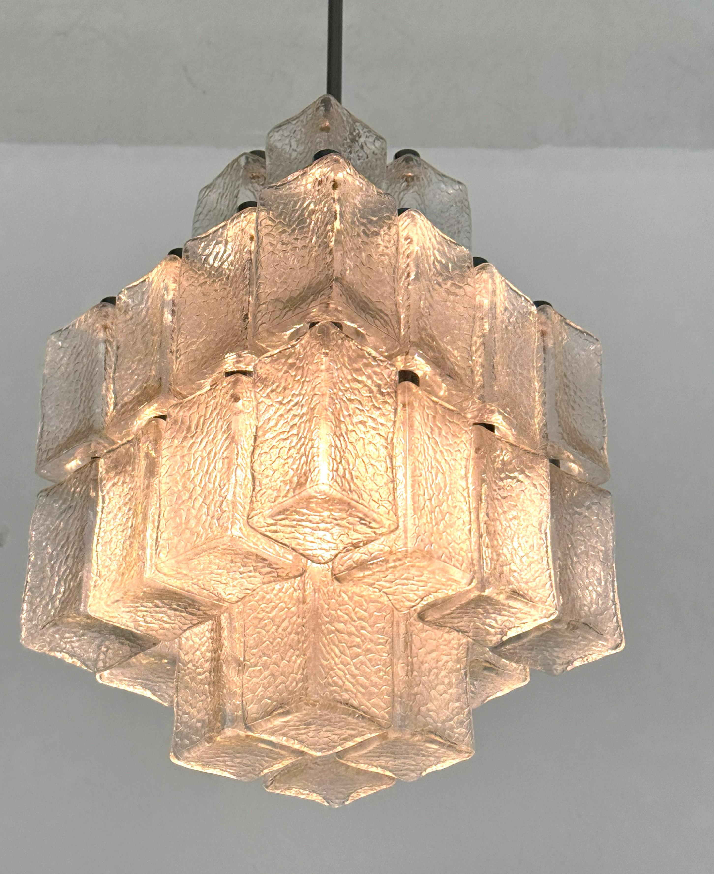 Lampadario di metà secolo in cromo e vetro testurizzato di Swiss BAG TURGI, anni '60 in vendita 6