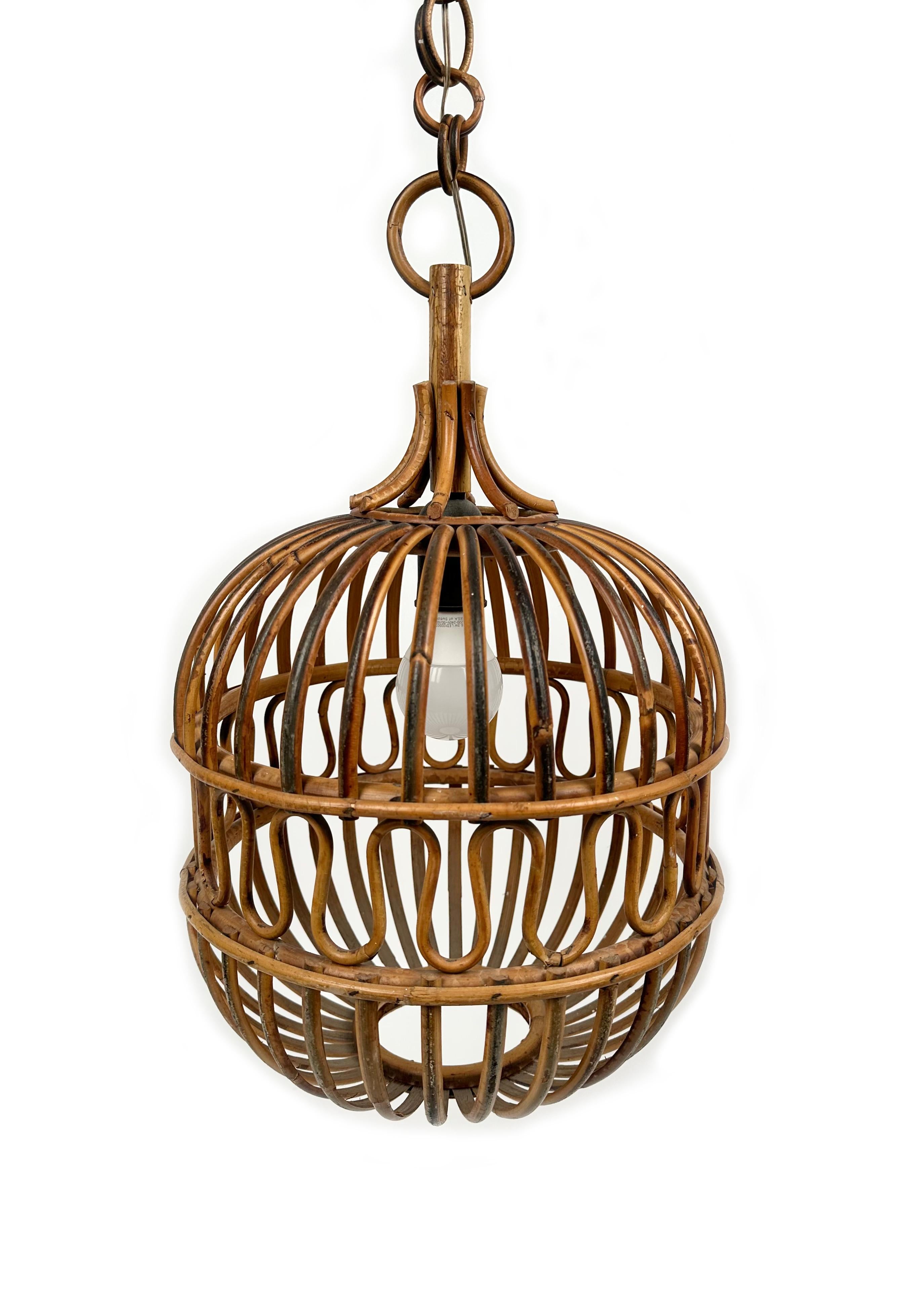 Lustre du milieu du siècle dernier en rotin et bambou, Italie, années 1960 Bon état - En vente à Rome, IT