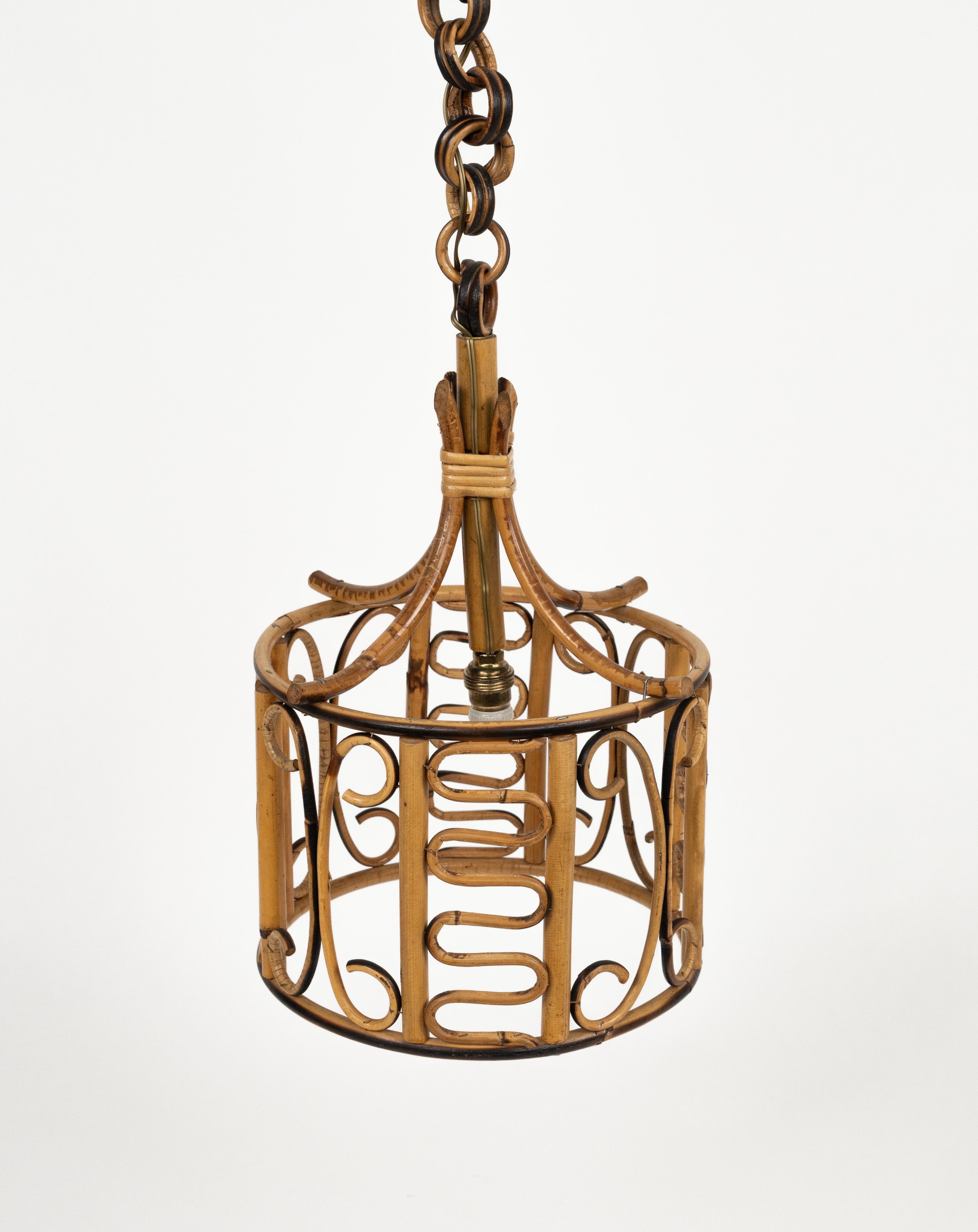 Mid-Century-Kronleuchter aus Rattan und Bambus im Franco Albini-Stil, Italien 1960er Jahre (Italienisch) im Angebot
