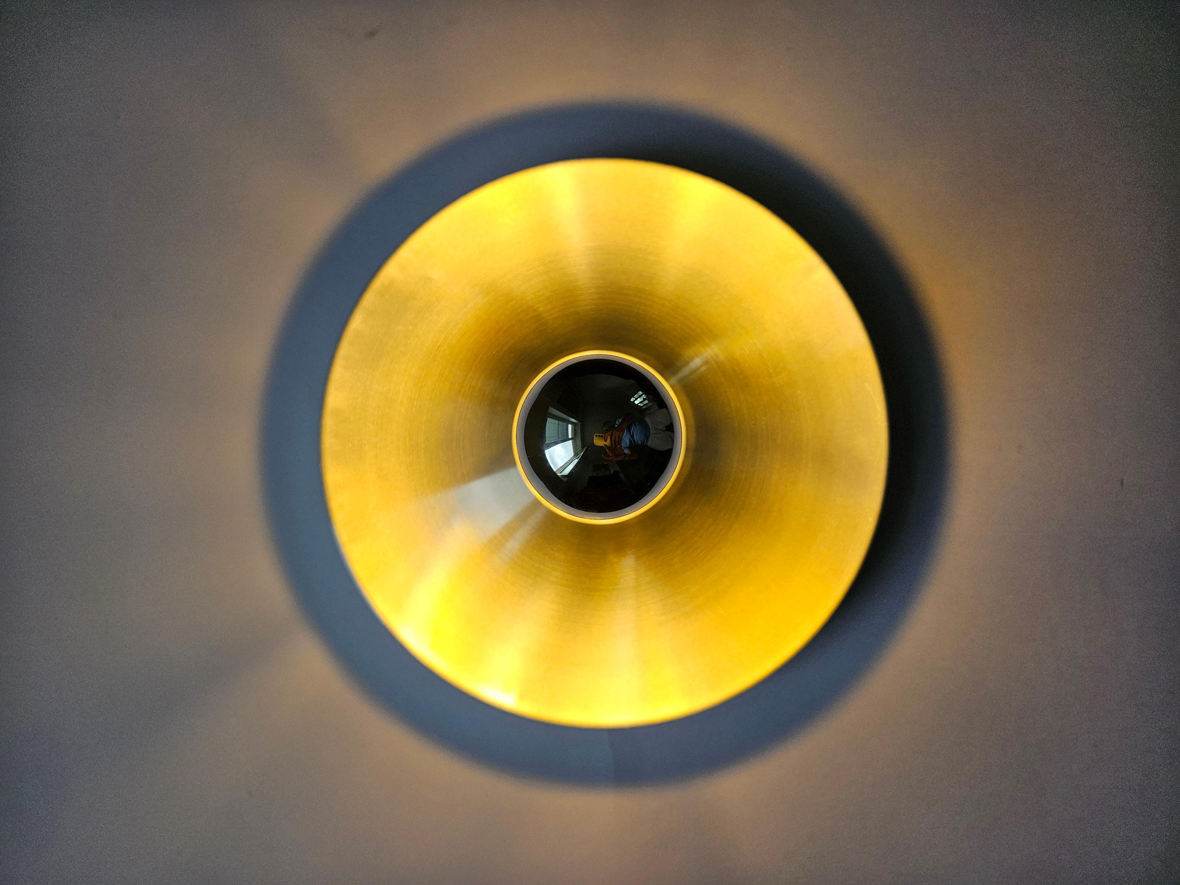 Tedesco Lampada da parete o da soffitto in alluminio di Charlotte Perriand, Germania, 1960 in vendita
