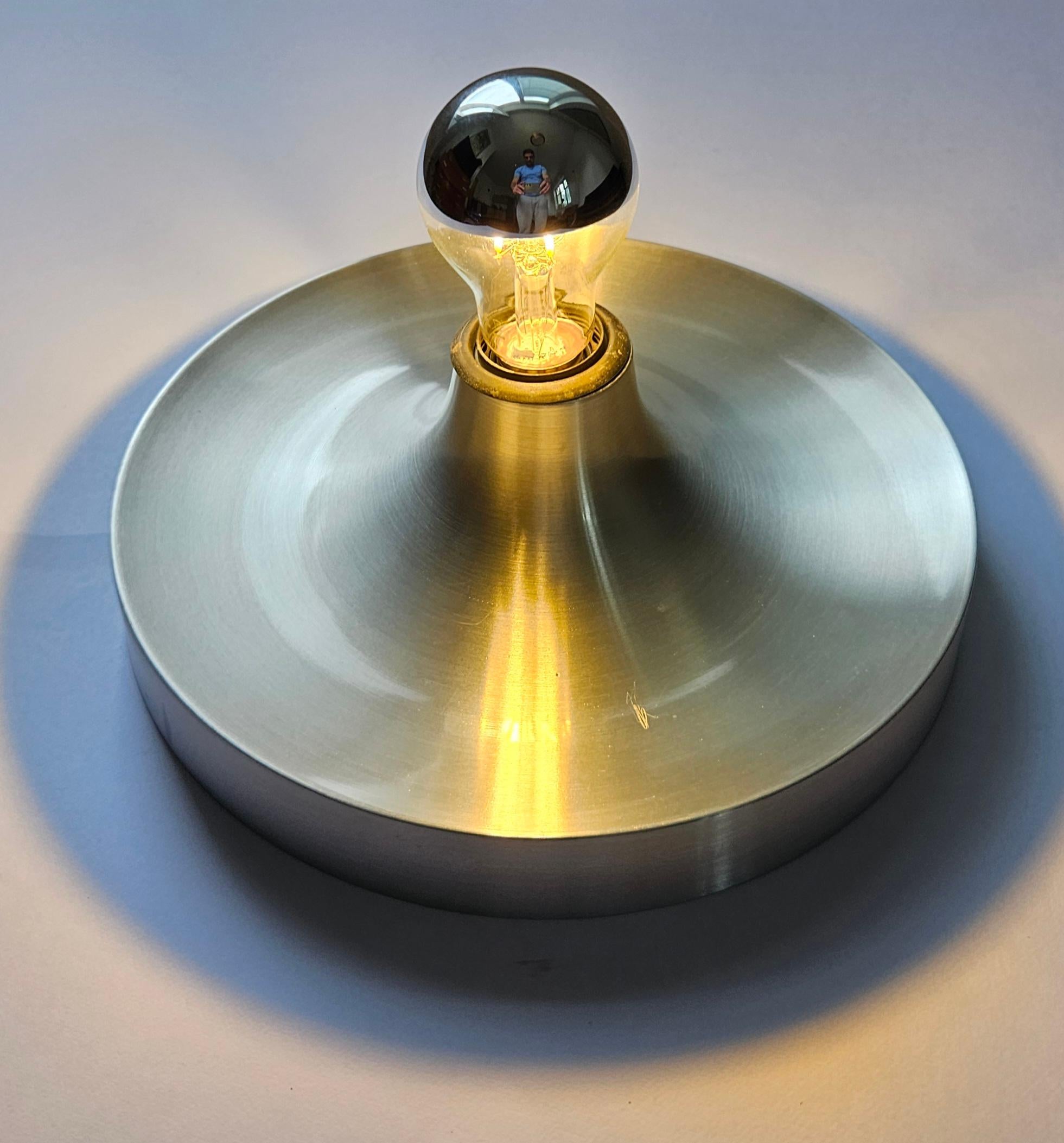 Metà XX secolo Lampada da parete o da soffitto in alluminio di Charlotte Perriand, Germania, 1960 in vendita