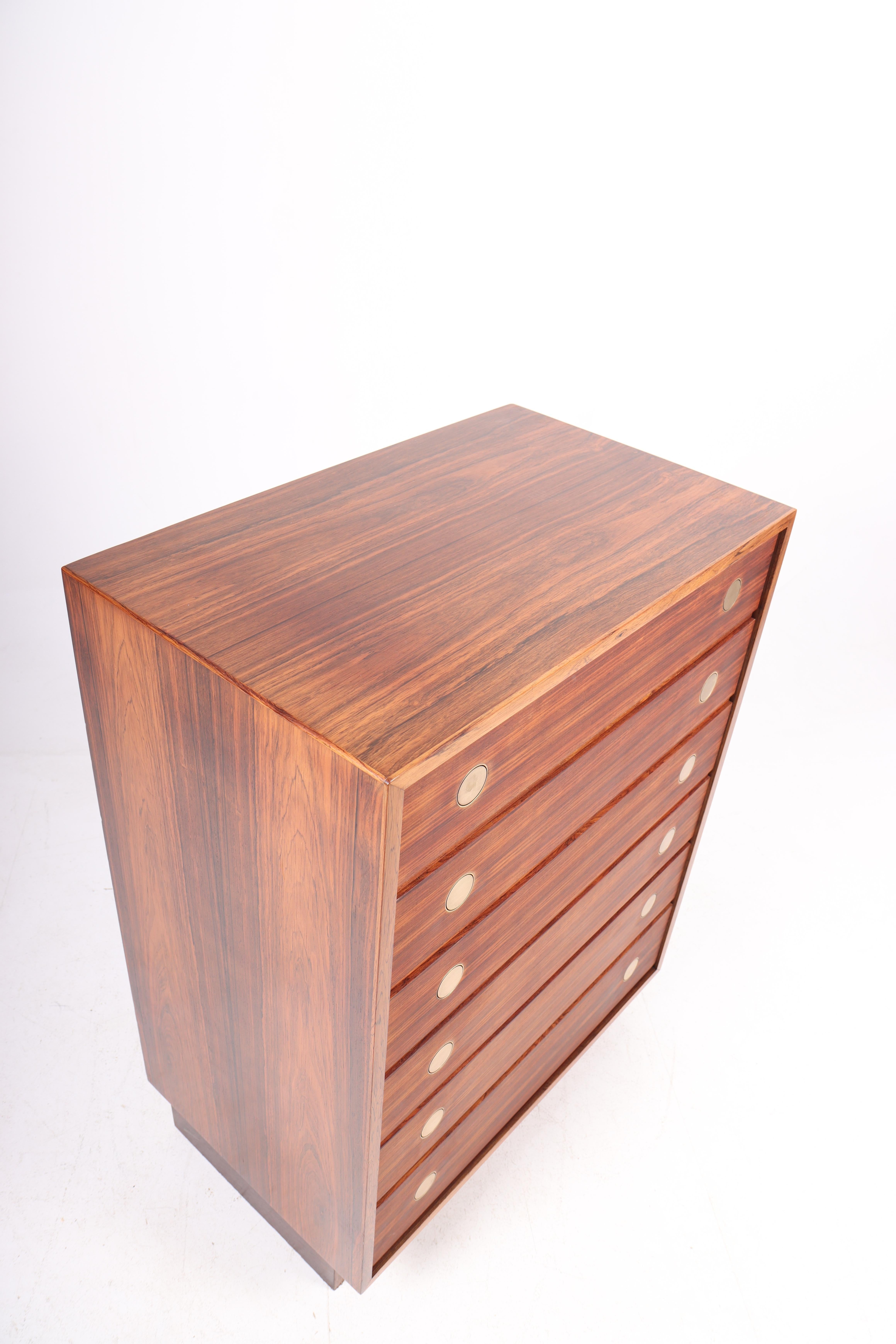 Danish Mid-Century Chest of Drawers in Rosewood Designed by Dyrlund, 1960s For Sale