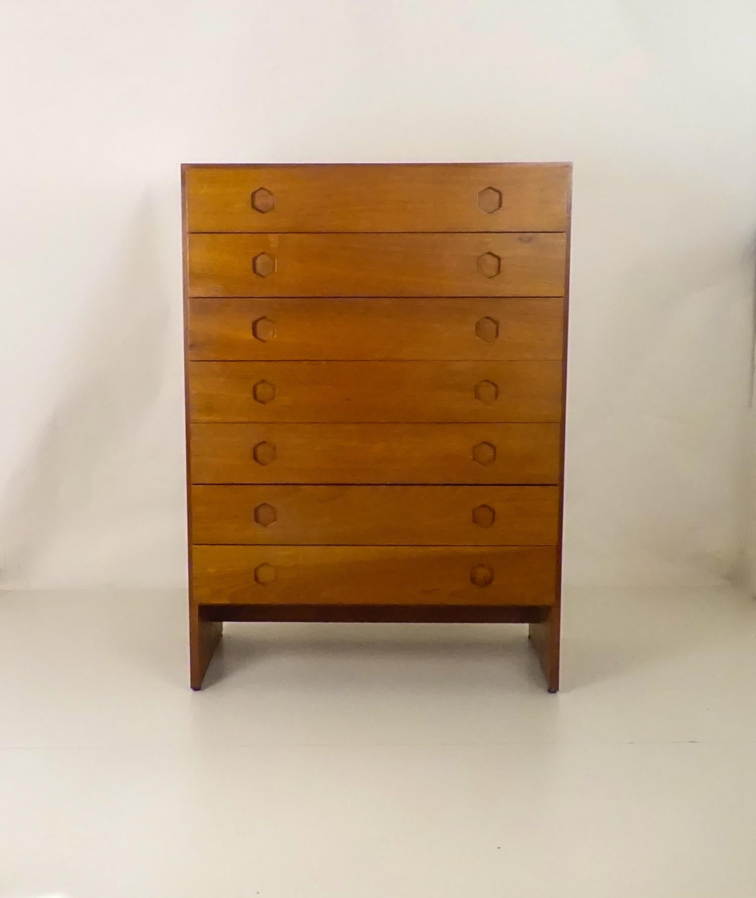 Midcentury chest of drawers. Spain 1970's In Good Condition In Barcelona, Cataluna